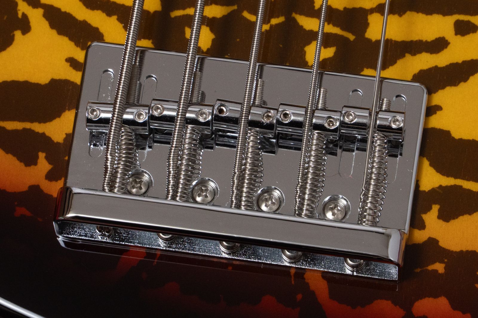 new】woofy basses / ONE series Poodle 5 Sunburst - メルカリ