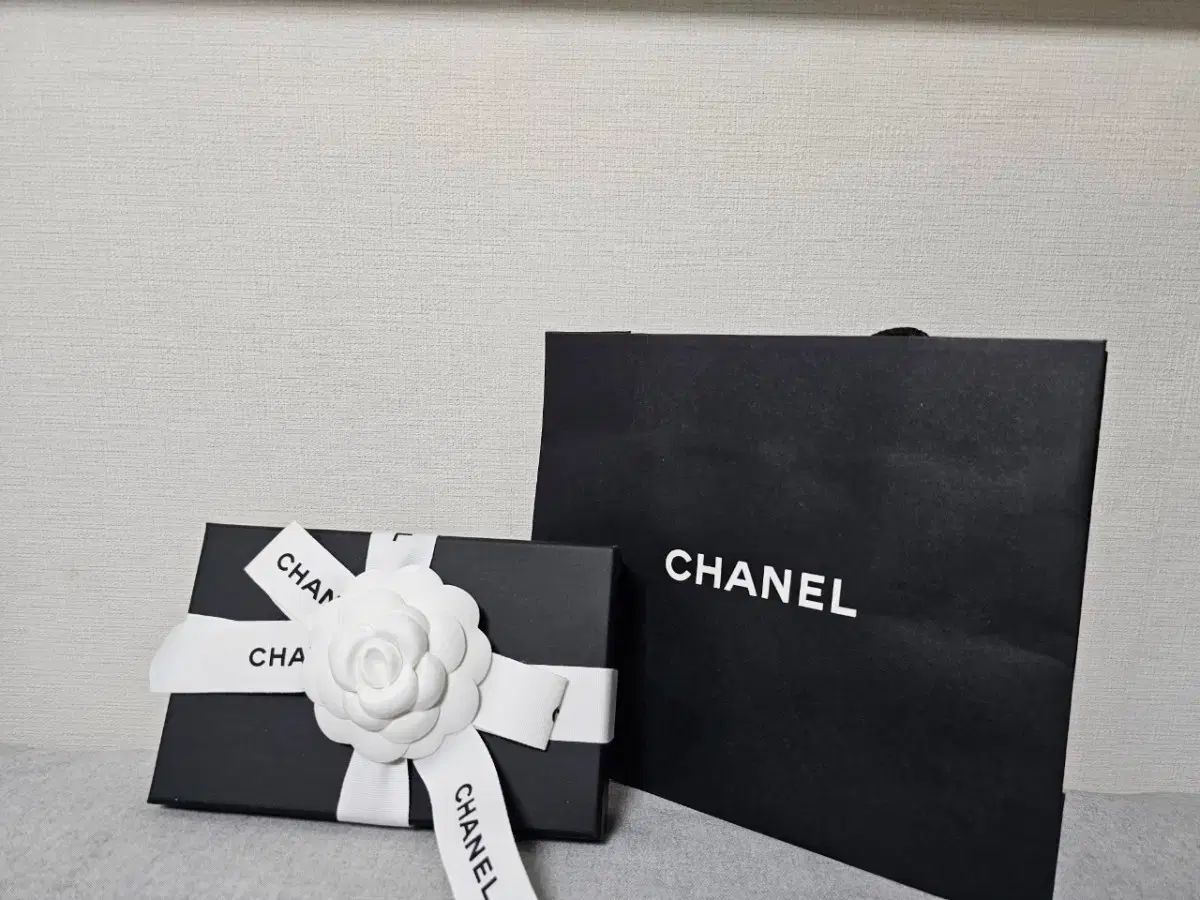 プレゼントで頂いて使用する機会がなく出品します - メルカリ