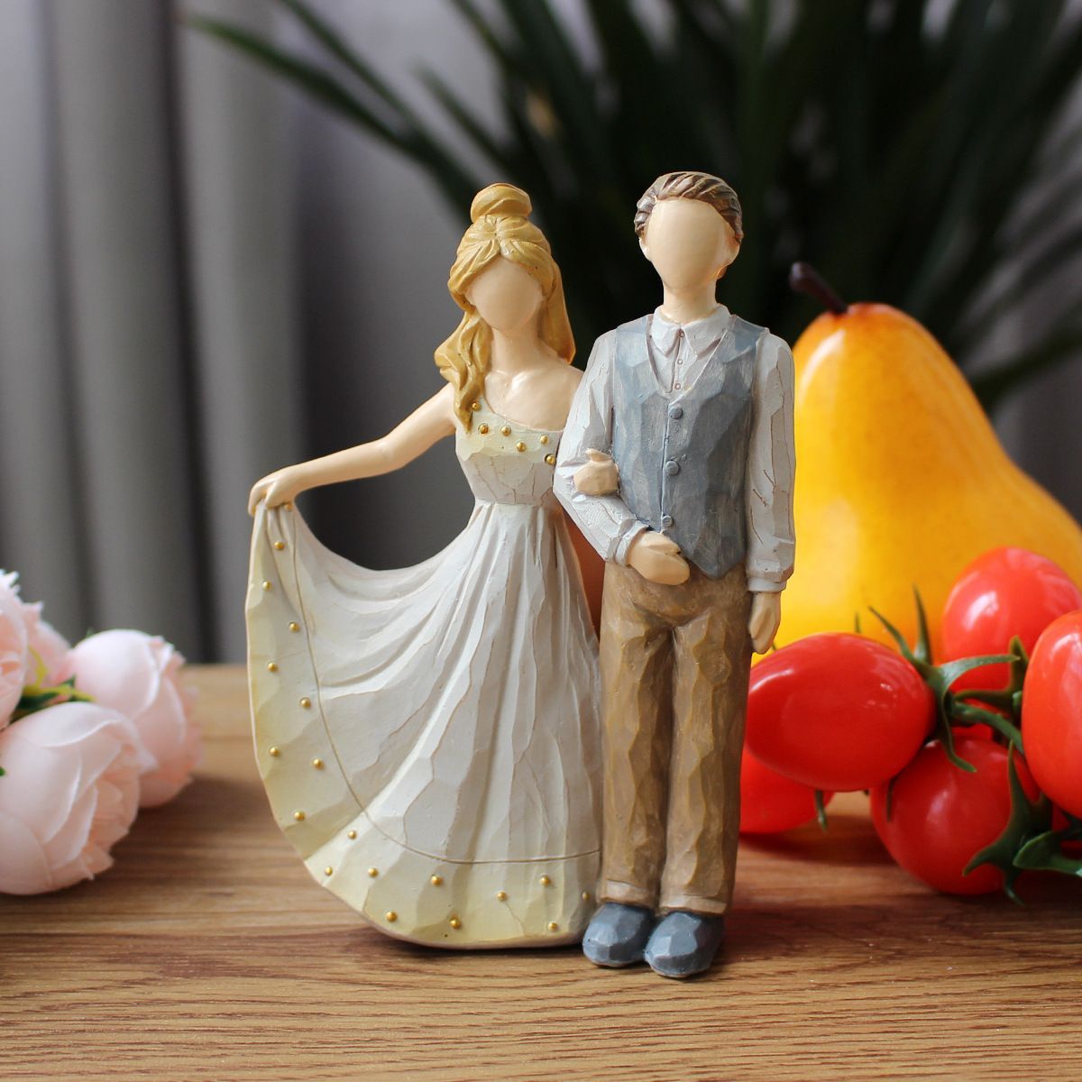 新品未使用 新品 新郎新婦フィギュア 家庭用卓上ハンドメイド人物彫刻