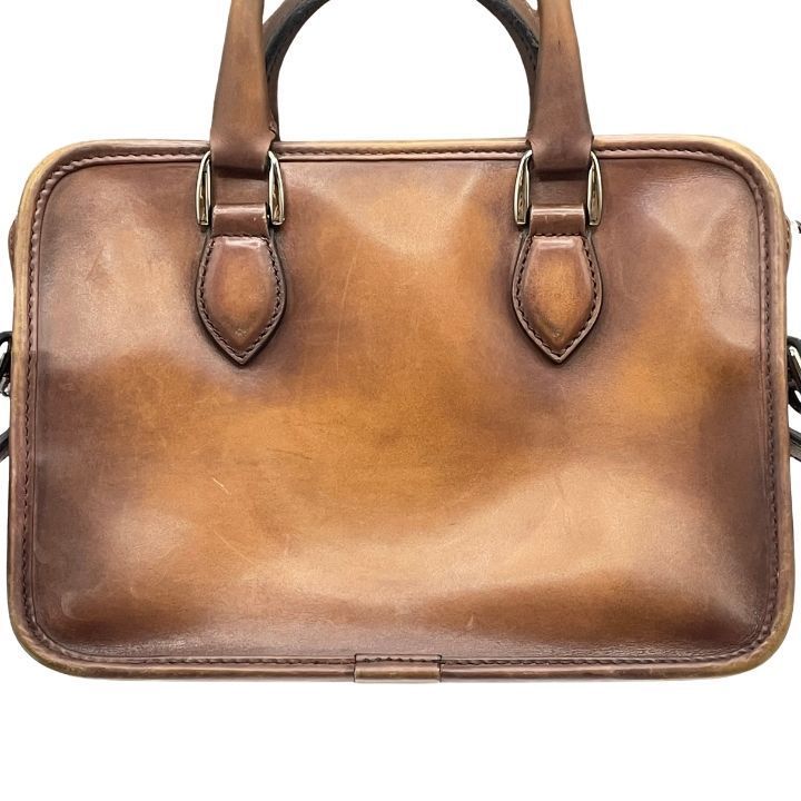 Berluti ベルルッティ アンジュールガリバー カリグラフィ ショルダー