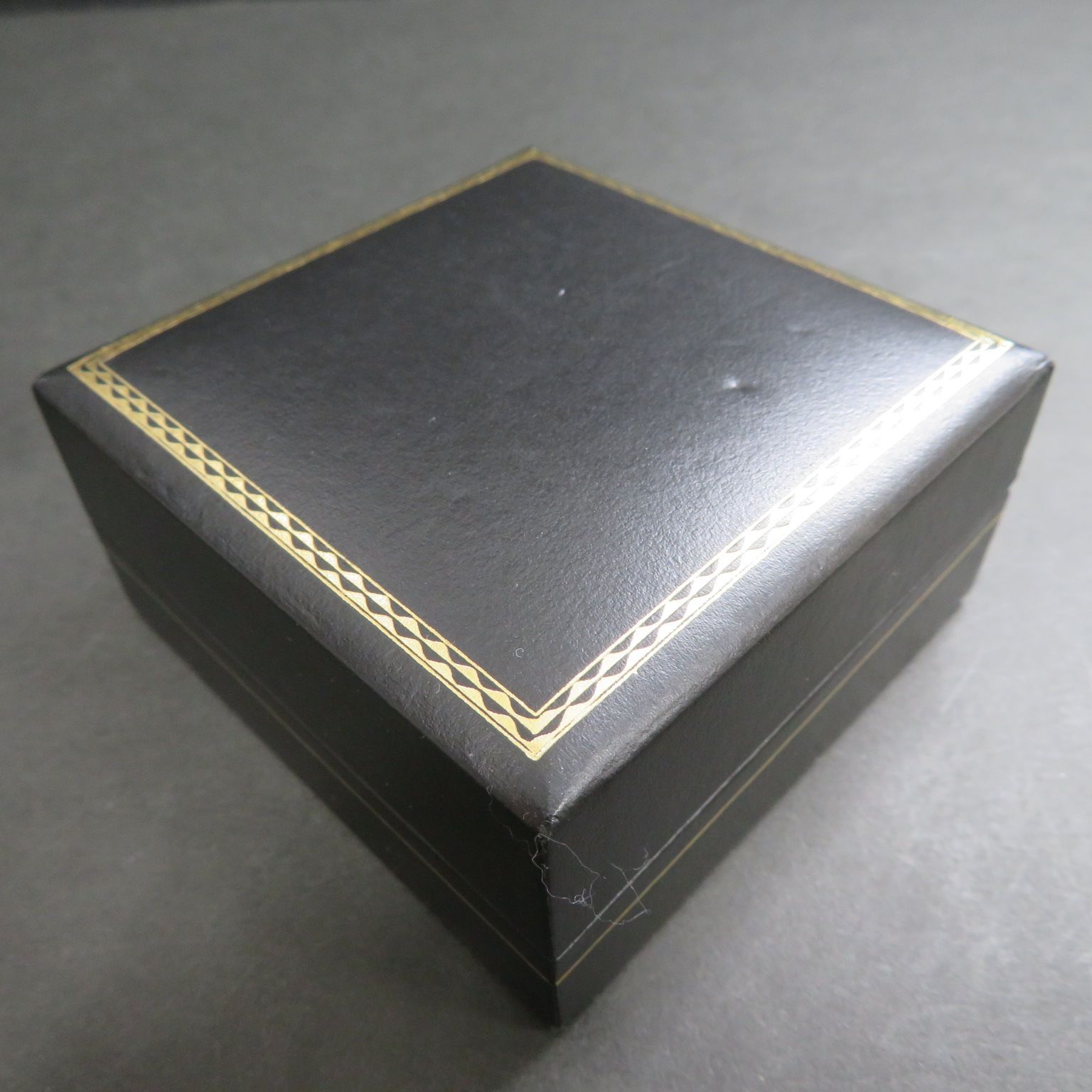 4893☆カフス□アルフレッドダンヒル(ALFRED DUNHILL)□送料込み