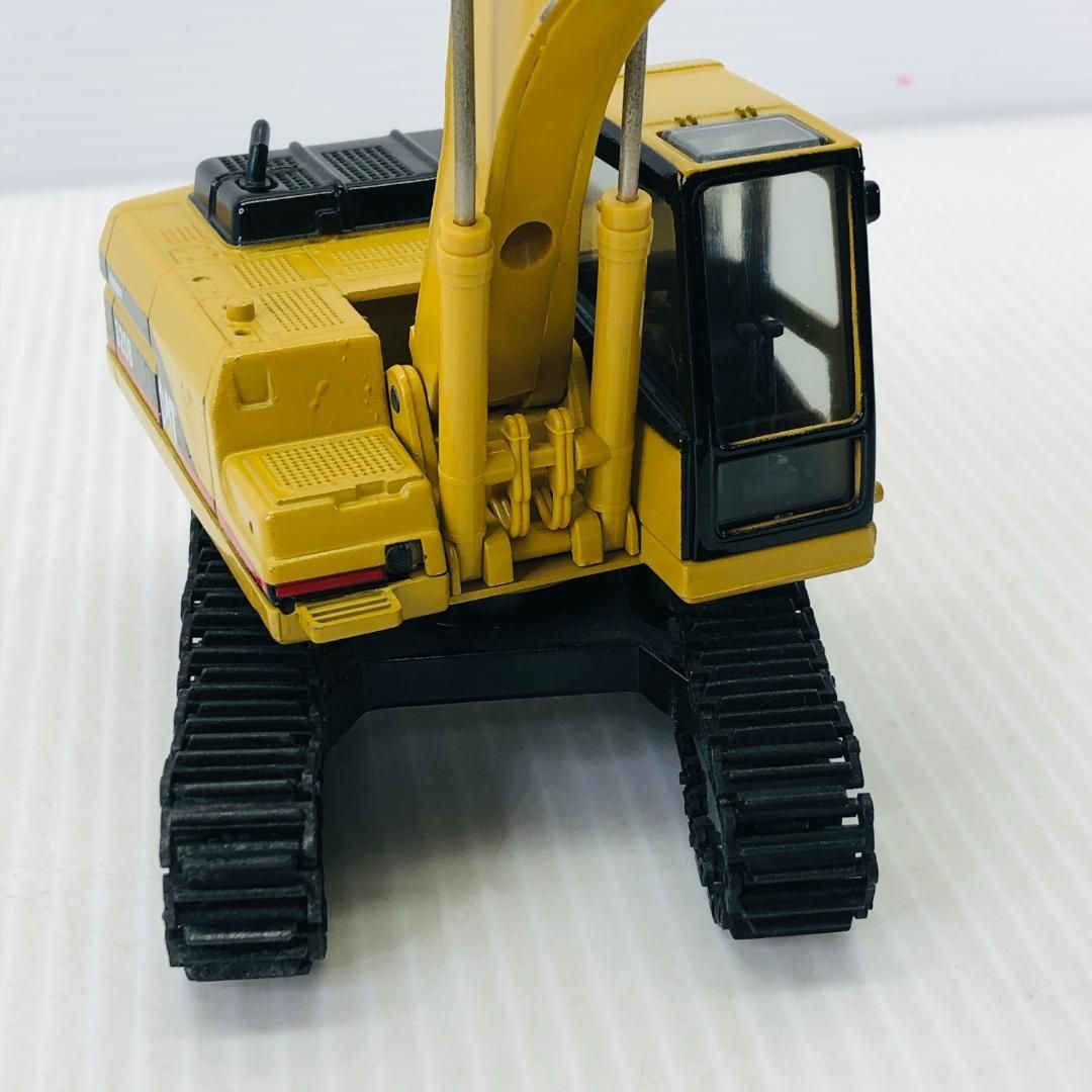 CAT 新キャタピラー 三菱 REGA 油圧ショベル - メルカリ