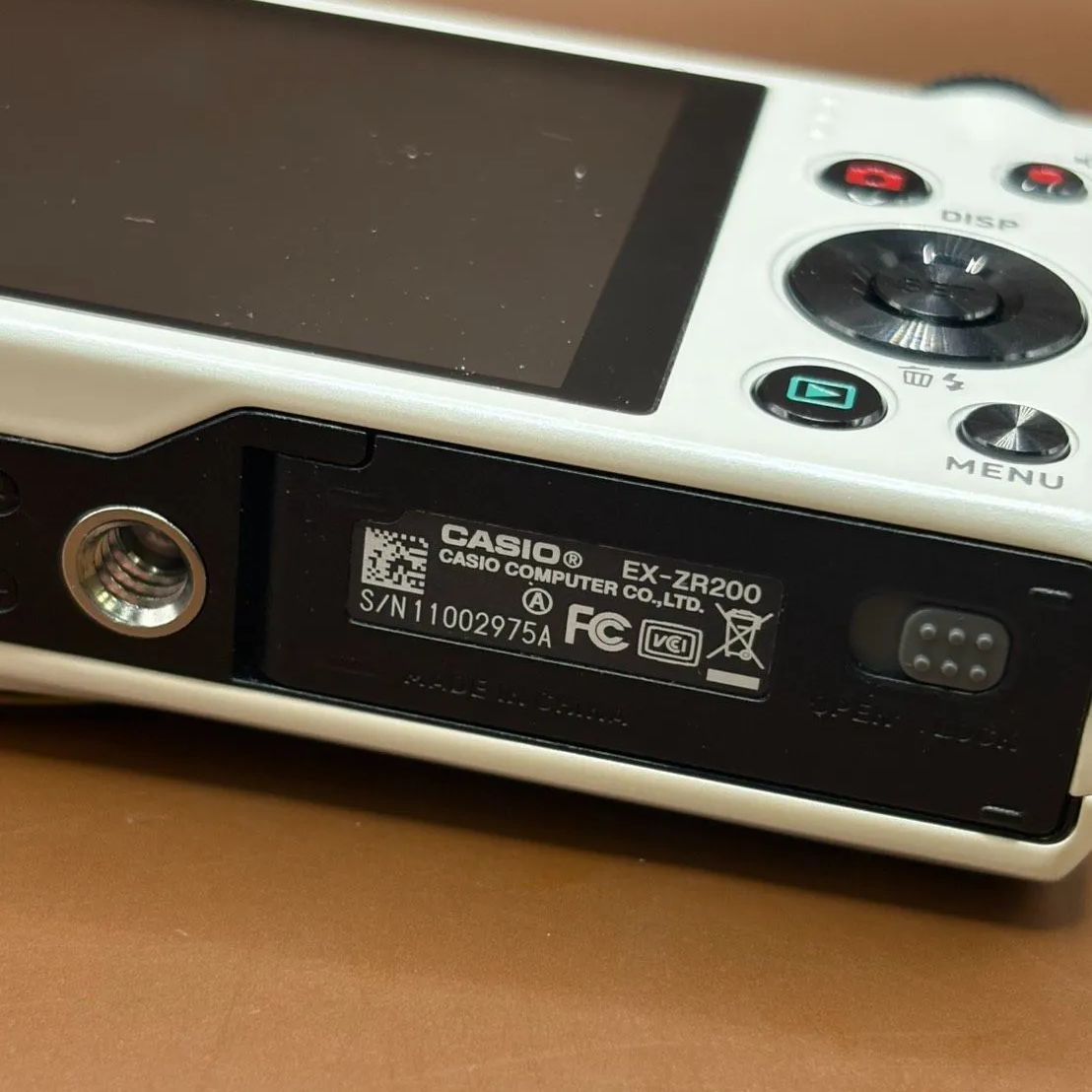 ◎ CASIO デジタルカメラ EXILIM ホワイト EX-ZR200 12.5 カシオ