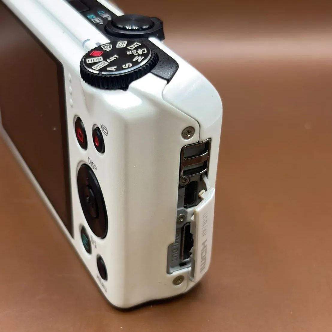 ◎ CASIO デジタルカメラ EXILIM ホワイト EX-ZR200 12.5 カシオ