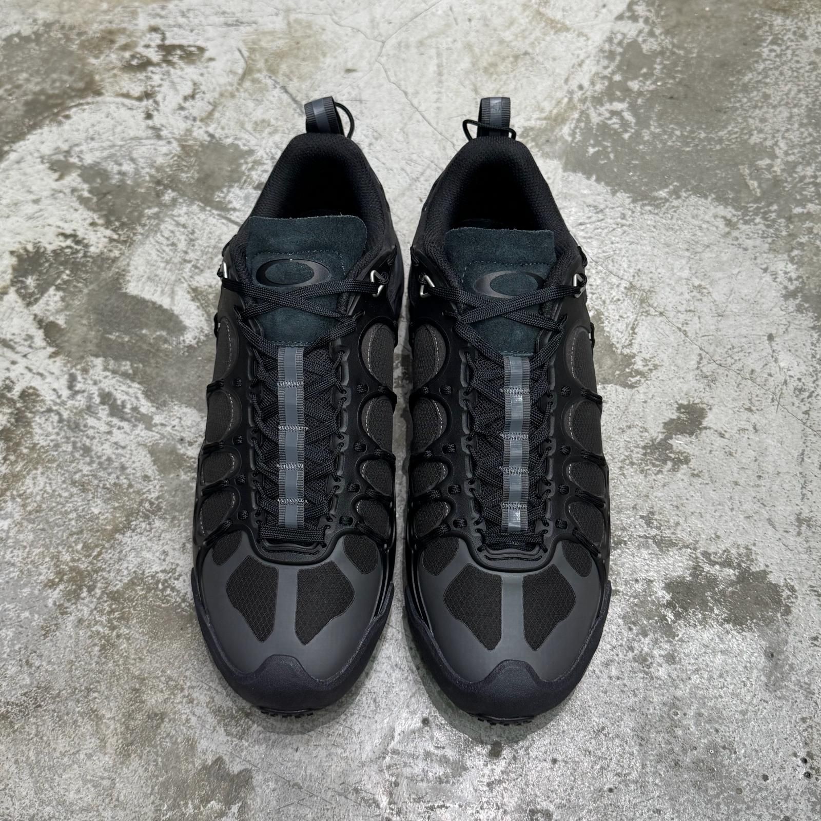 参考上代66000円 未使用 JUNYA WATANABE × OAKLEY WーNAME SNEAKER 