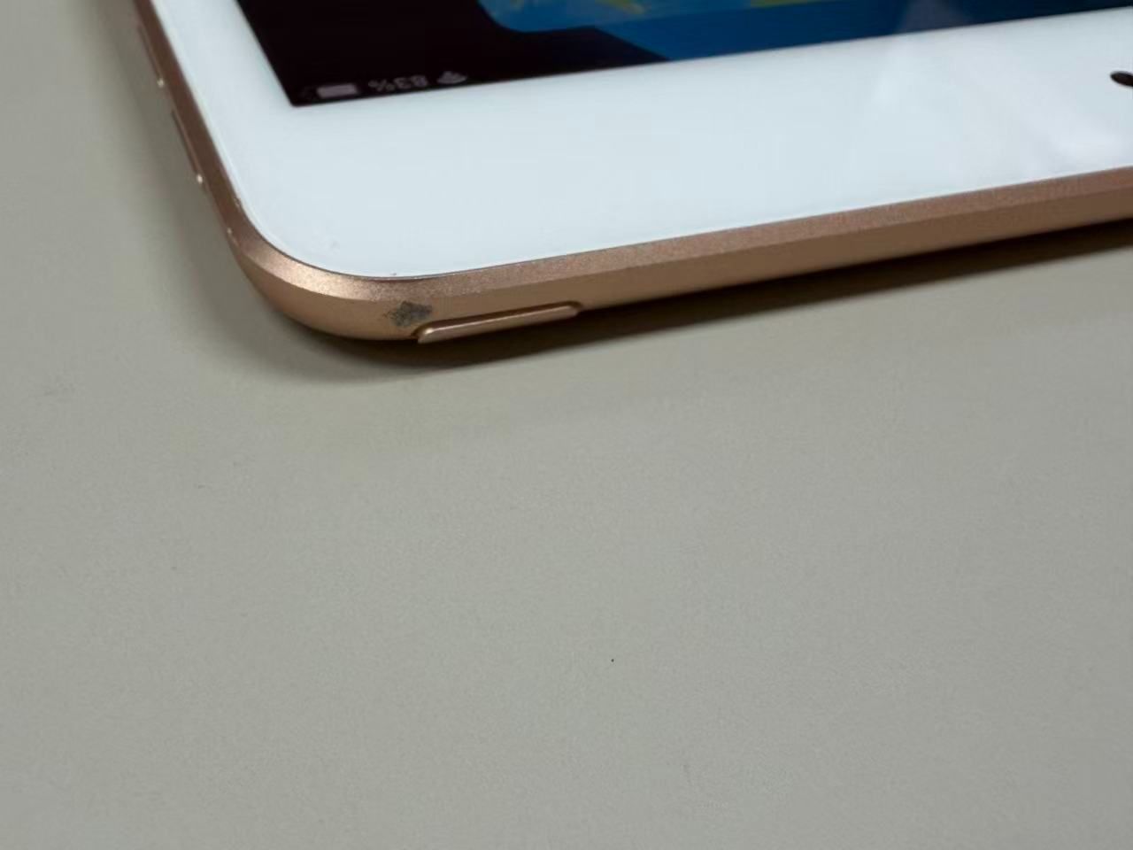 iPad mini5 256GB ゴールド(訳アリ) 電池76% - メルカリ