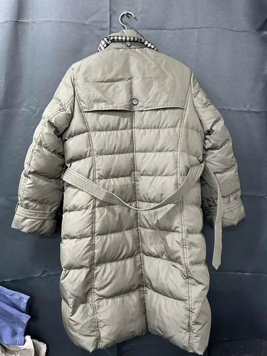 Aquascutum(アクアスキュータム) ロング ダウン コート - メルカリ