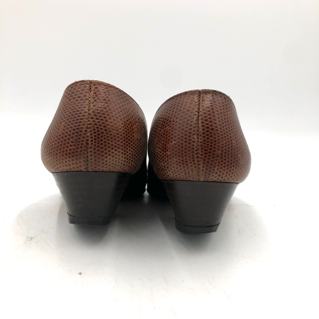 フェラガモ ヴァラ パンプス 23.5cm 茶 リザード 型押し レザー 革靴