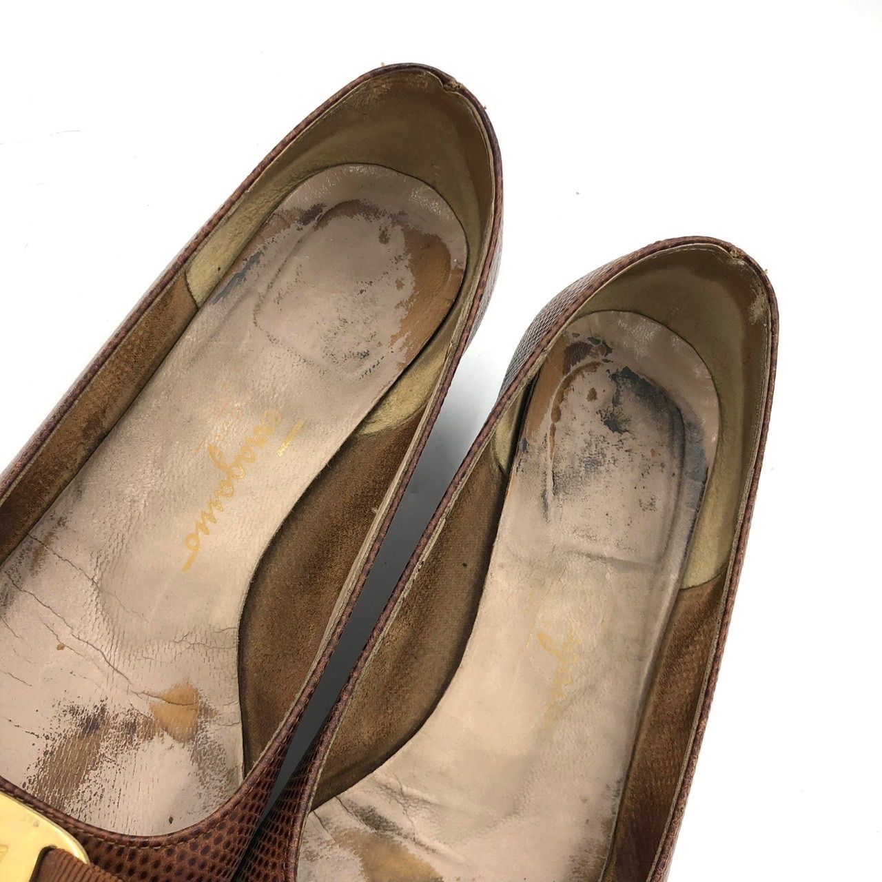 フェラガモ ヴァラ パンプス 23.5cm 茶 リザード 型押し レザー 革靴