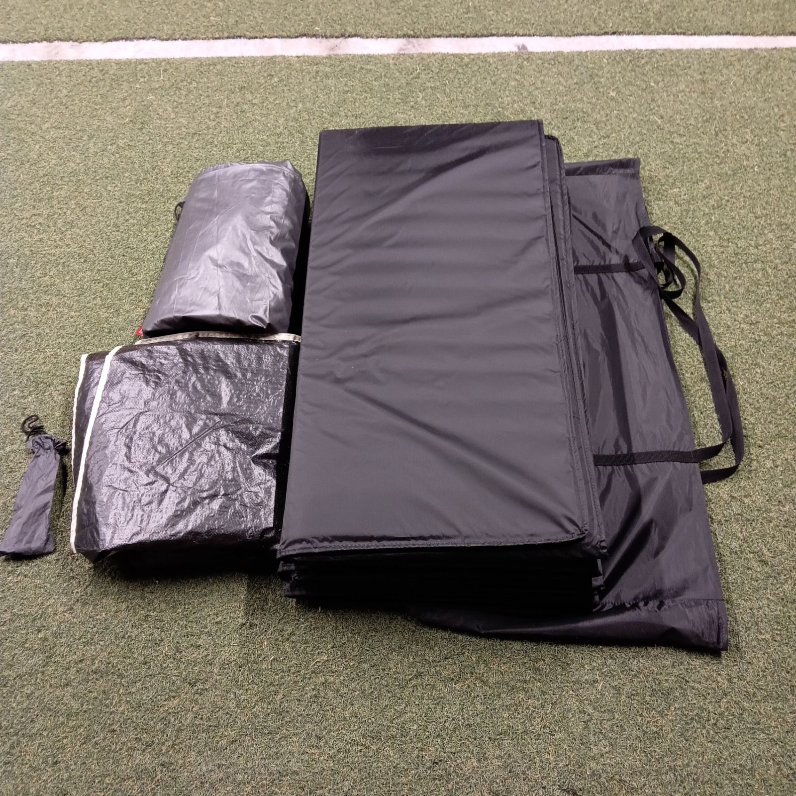 ◇Coleman(コールマン) リビングフロアシート/300W 2000038135 展開