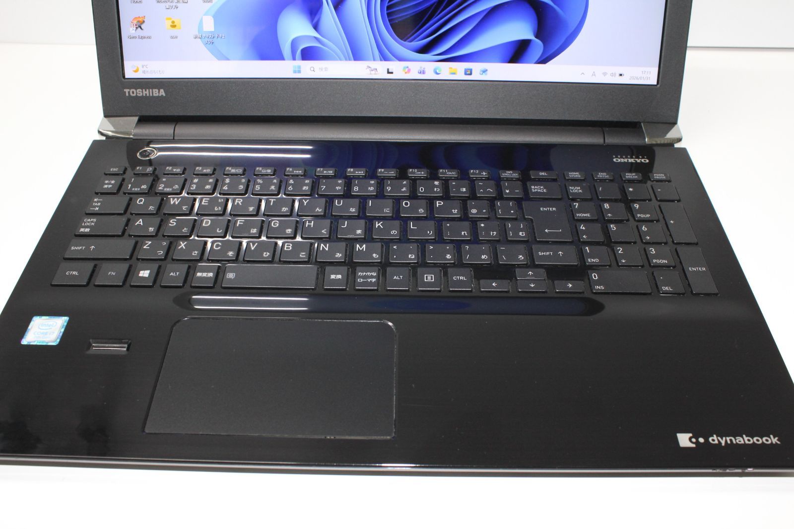 中古ノートPC】東芝〈dynabook T75/CBS〉Intel core i7/SSD500GB