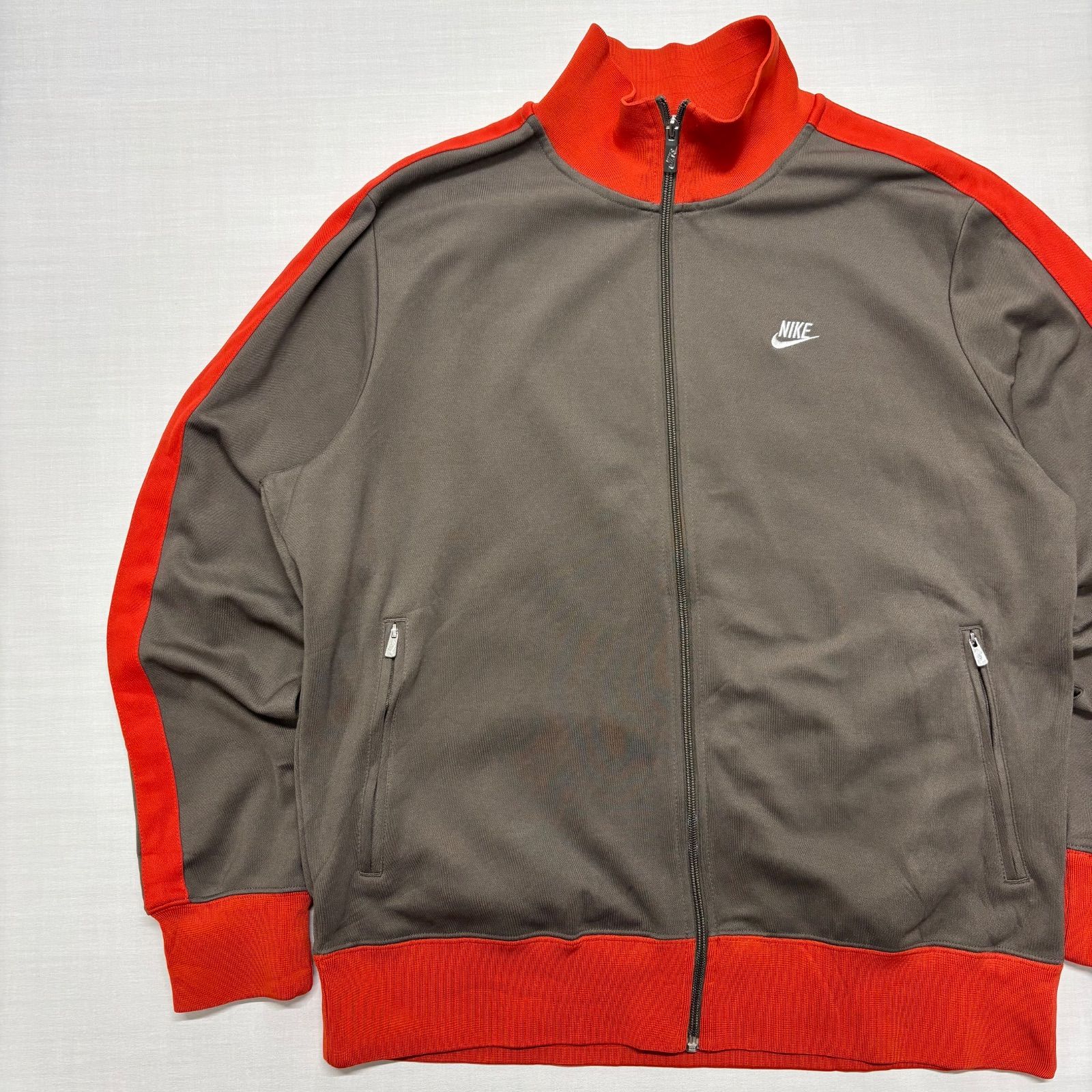 【美品】00s nike トラックジャケット パンツ XLサイズ 00s NIKE トラックジャケット ジャージ XL グレー オレンジ 刺繍ロゴ