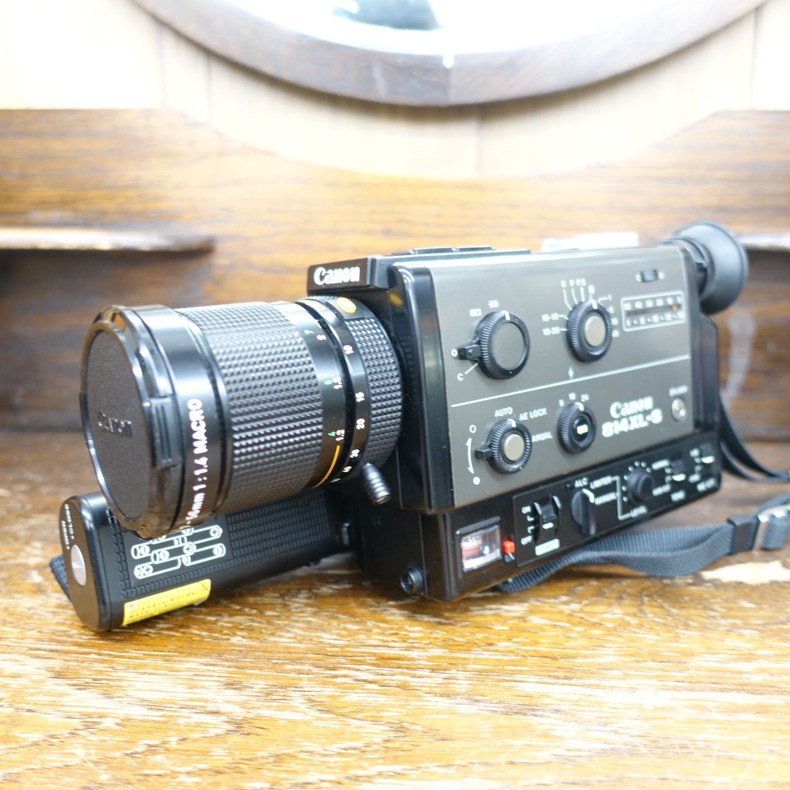 美品！キヤノン CANON 814XL-S 8mmシネカメラ 保存状態良し！1979年