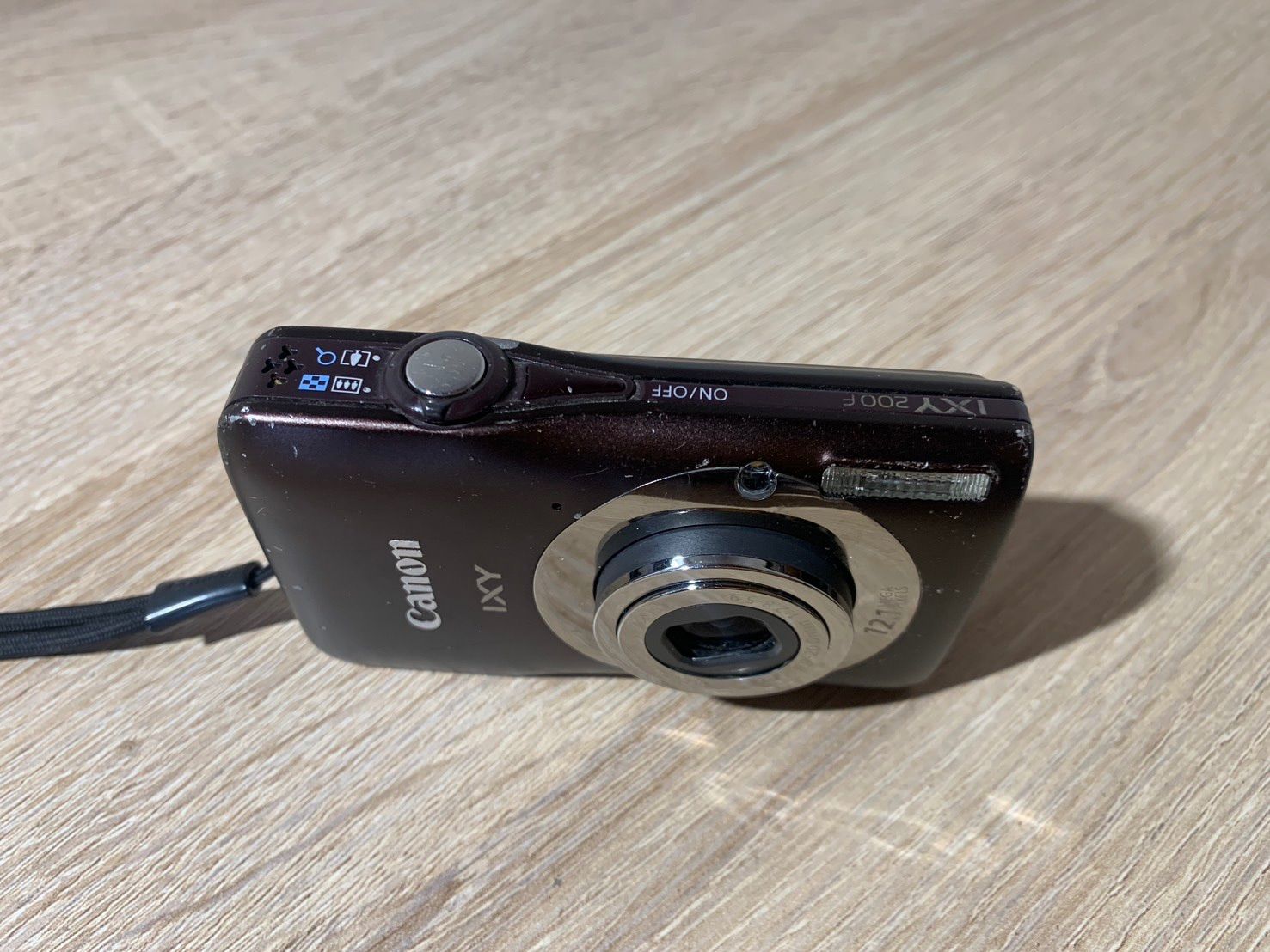 8083 Canon IXY 200F ブラウン ジャンク品 - メルカリ