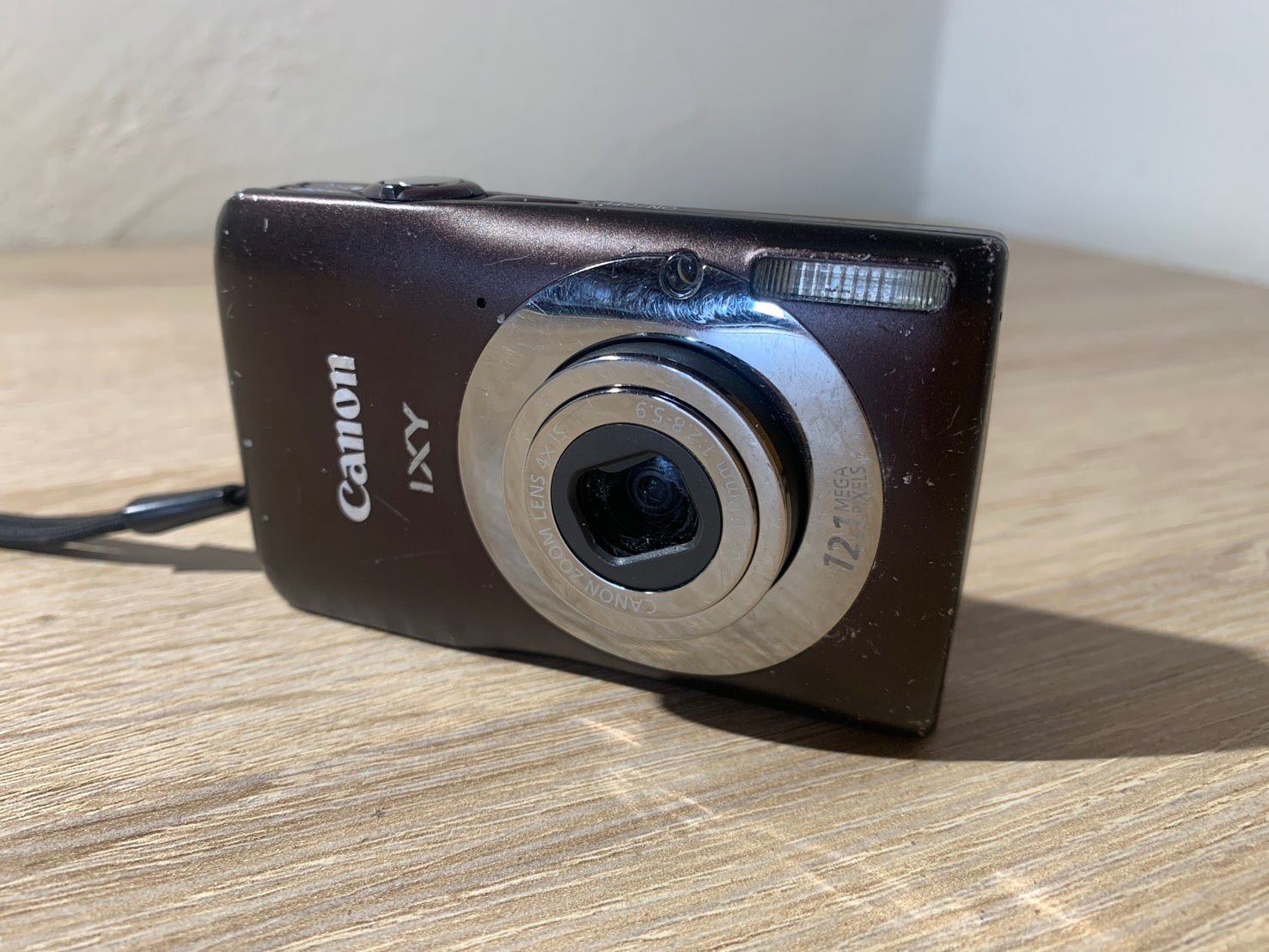 8083 Canon IXY 200F ブラウン ジャンク品 - メルカリ