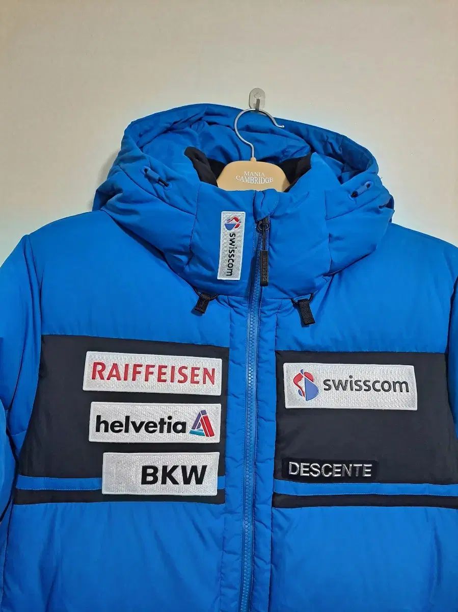 90年代 デサント ダウンジャケット スイスランド スキーチーム ジャケット M デサント スイス スキーチーム ロングダウンジャケット ロング丈