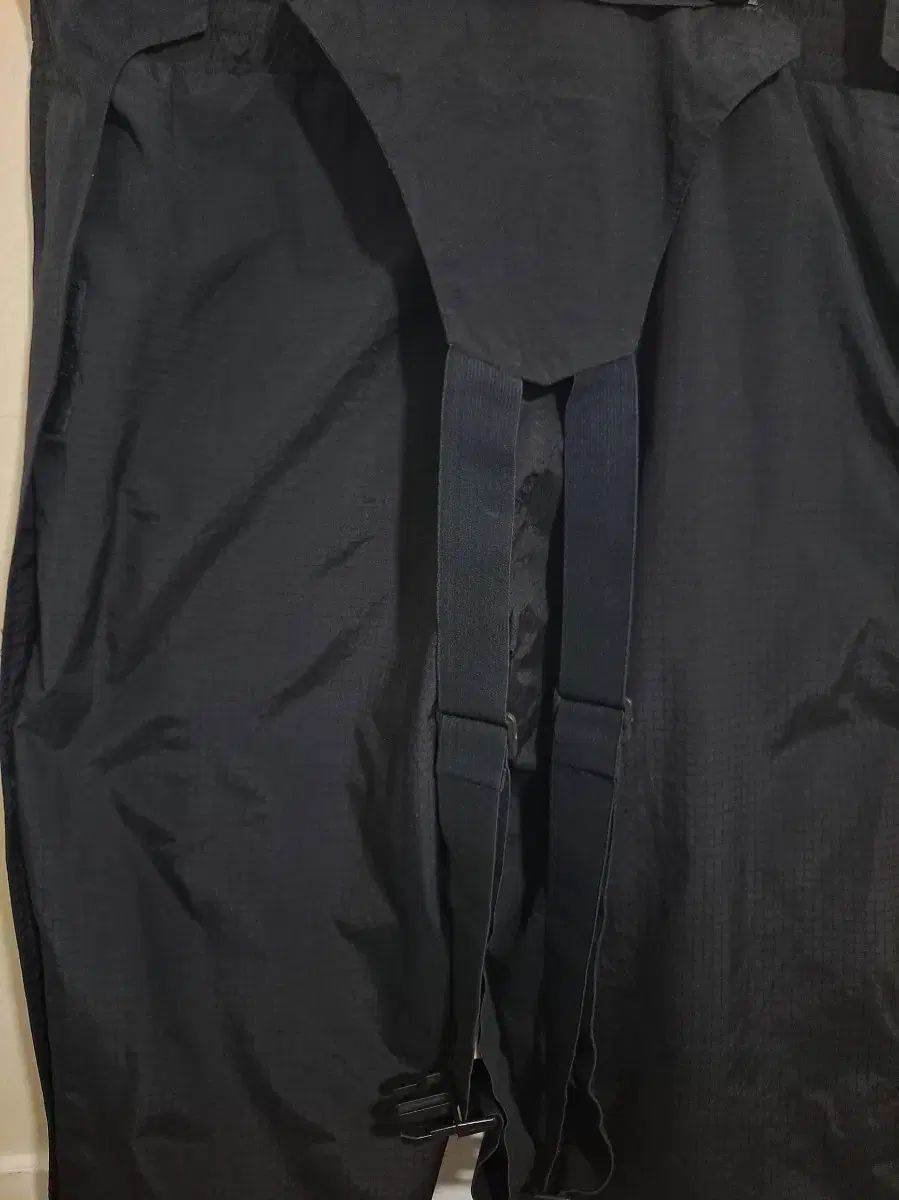 ウィンドブレーカー