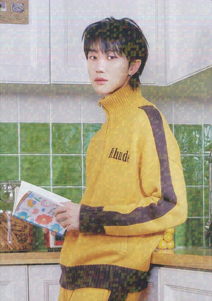 SEVENTEEN THE8 2023 SEVENTEEN'S HOME 60 - メルカリ