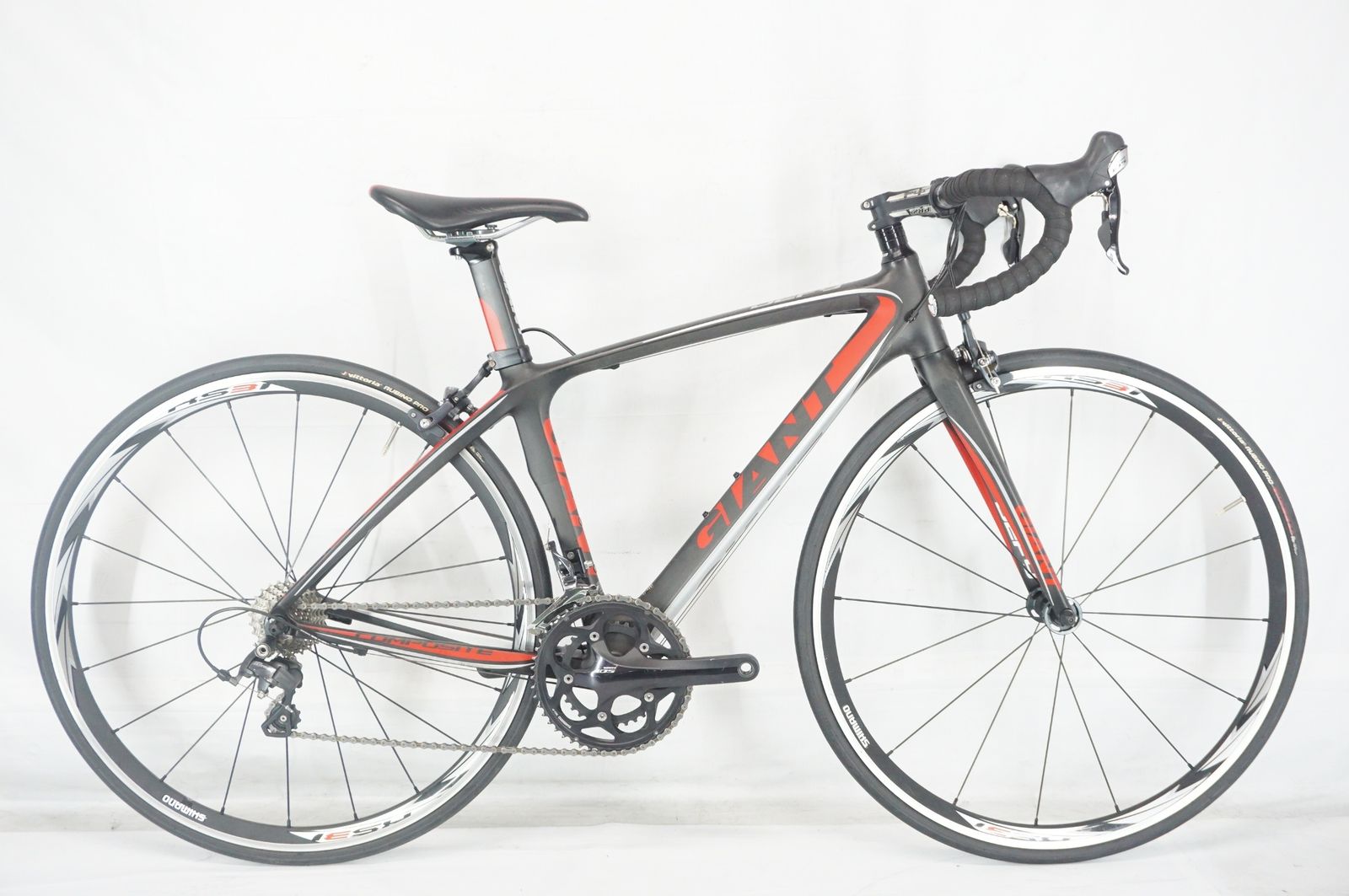 GIANT 「ジャイアント」 DEFY COMPOSITE SE 2013年モデル ロードバイク