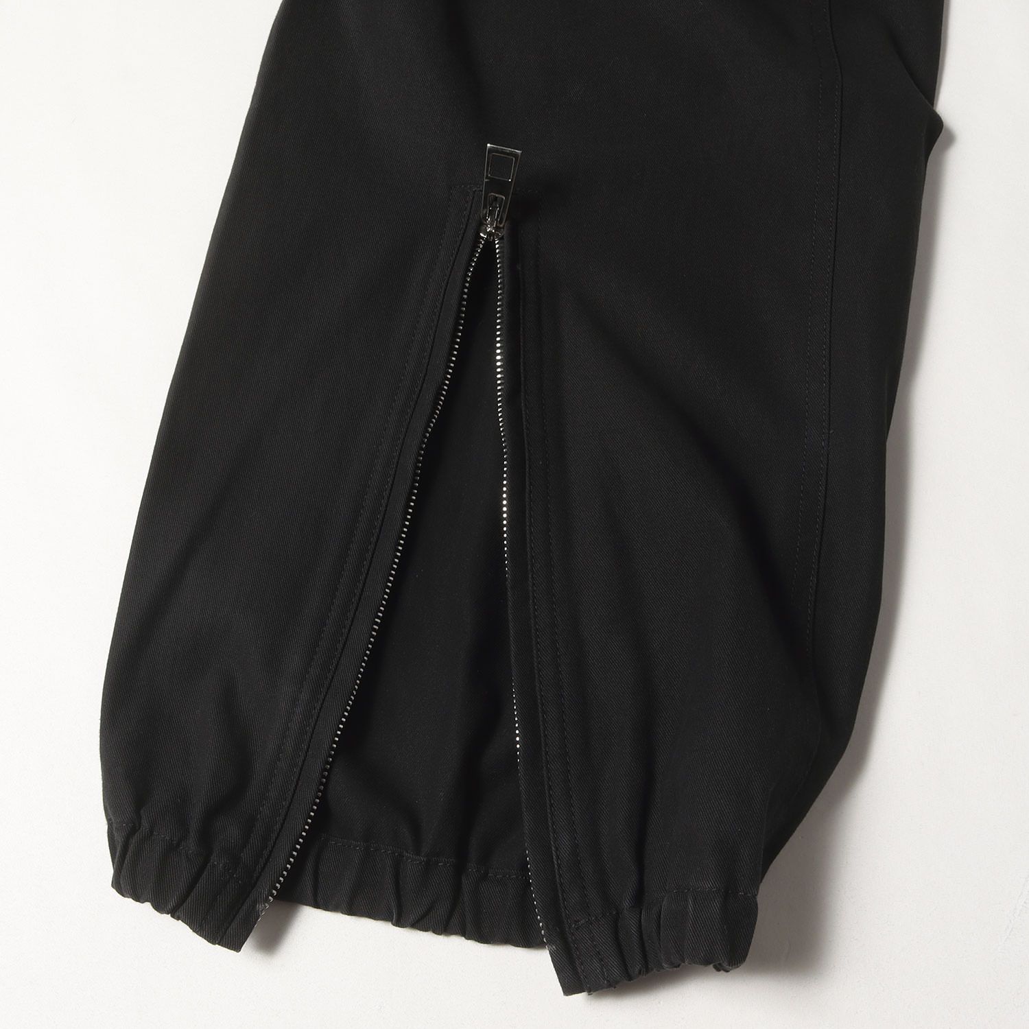 LOEWE ロエベ パンツ ブラック 黒 サイズ:46 | 24SS 裾ジップ カーゴ