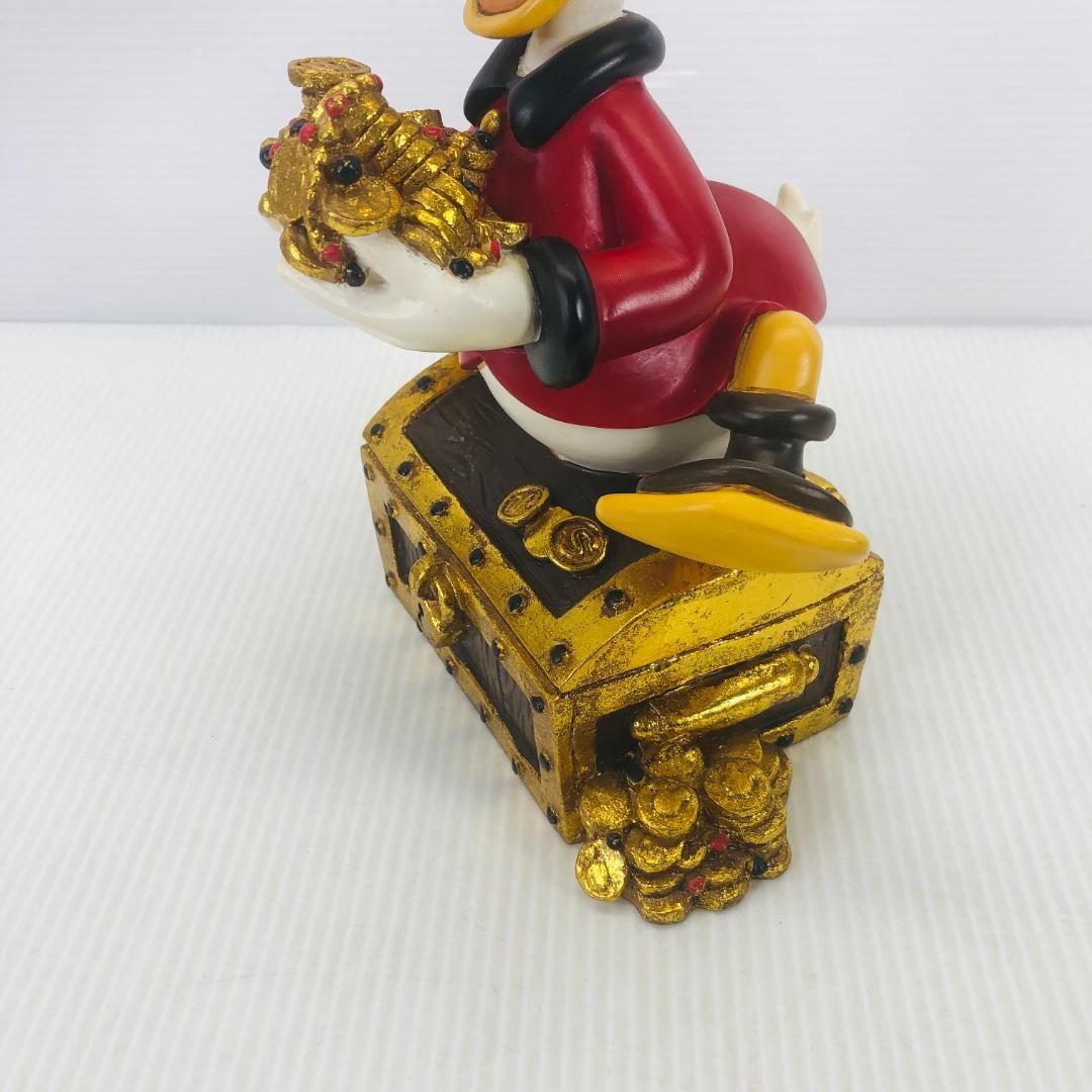 ディズニー スクルージ 置物 宝箱 - メルカリ