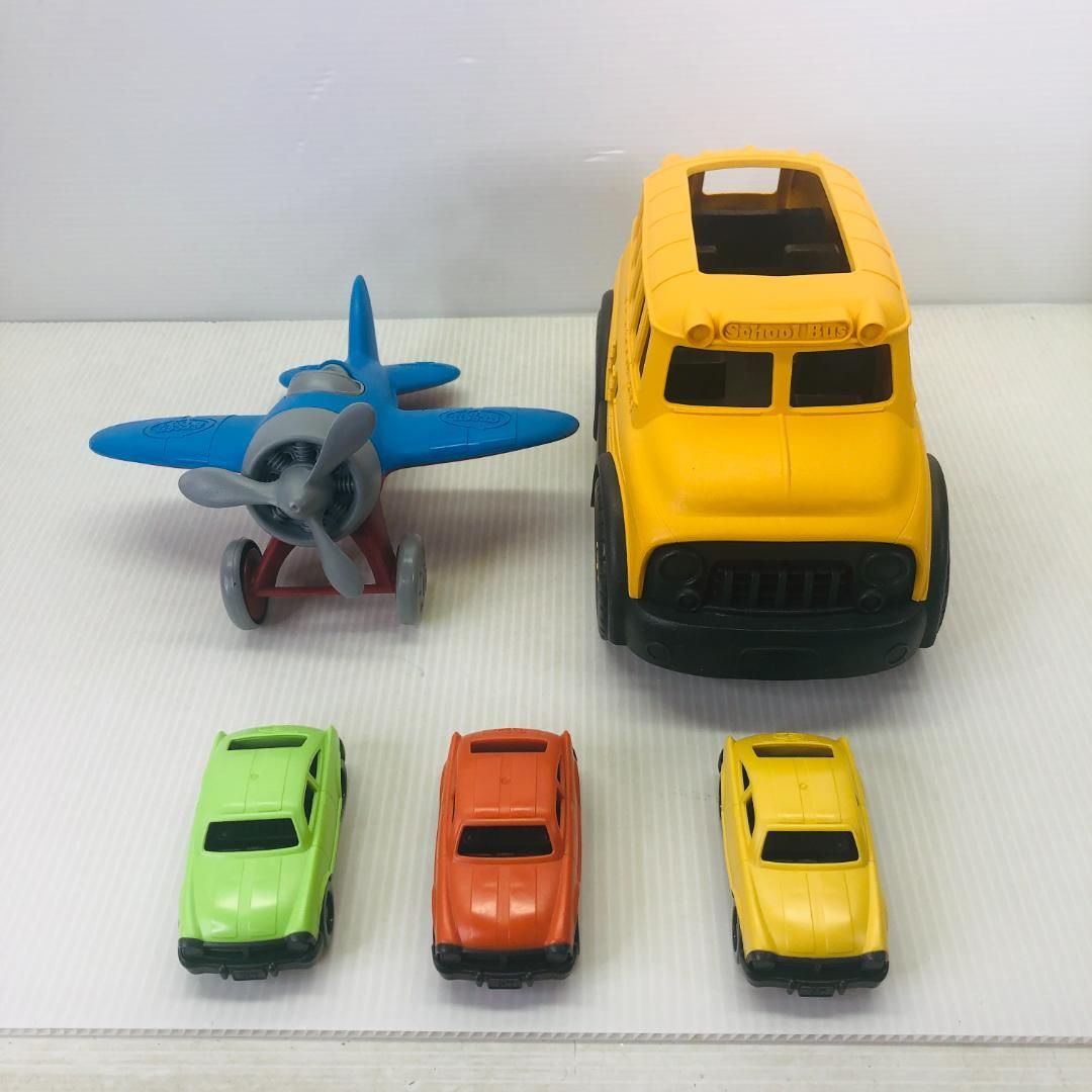 Green Toys グリーントイズ スクールバス 飛行機 まとめ - メルカリ