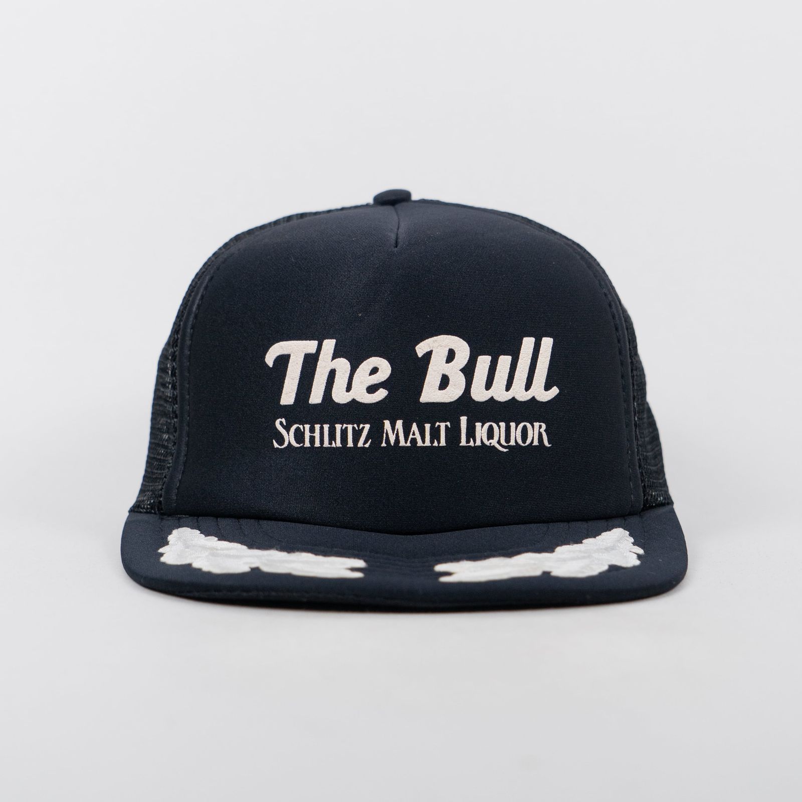 The Bull Schlitz Malt Liquor Vintage Cap ヴィンテージ キャップ トラッカーキャップ スナップバック ビンテージ 古着