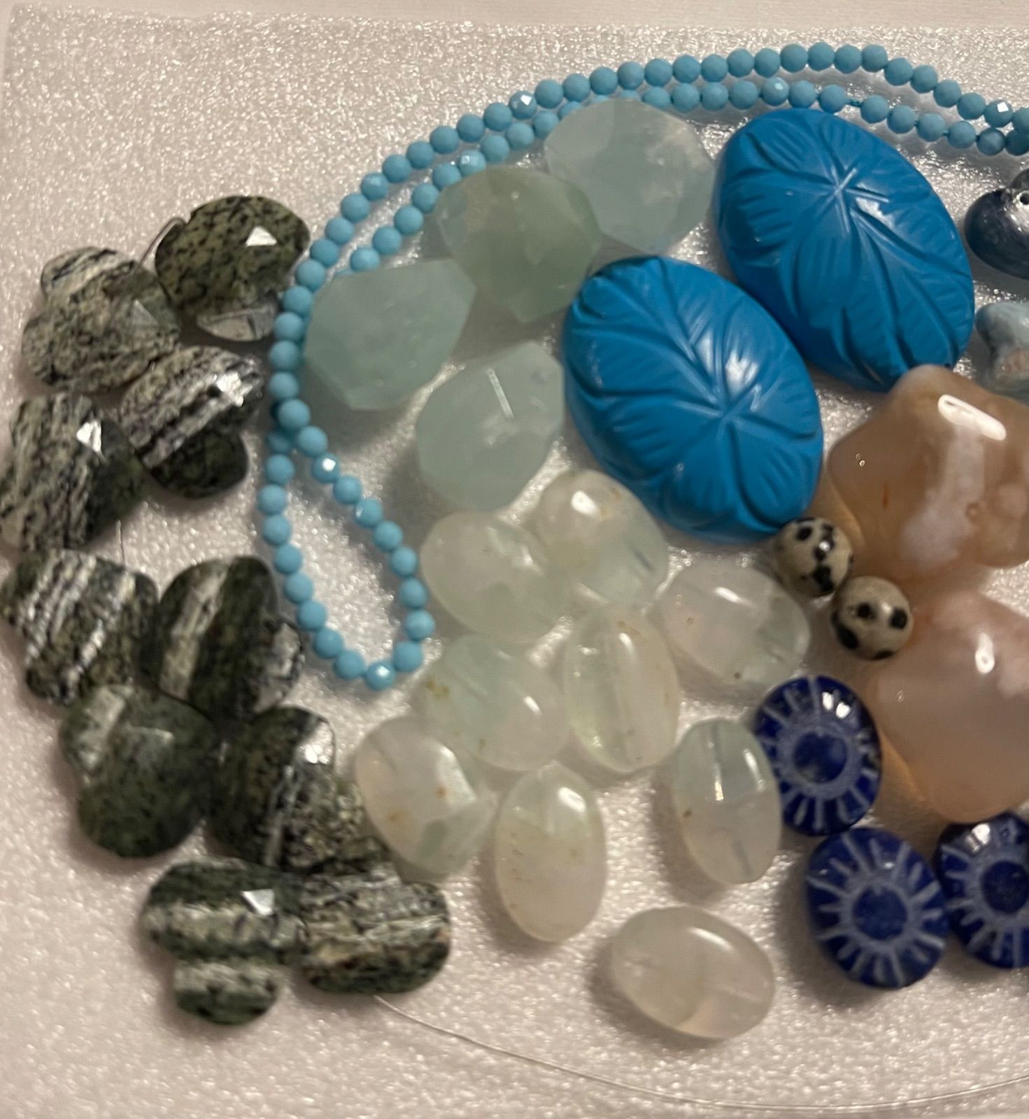 たくさん天然石アソート格安 まとめ売り - メルカリ