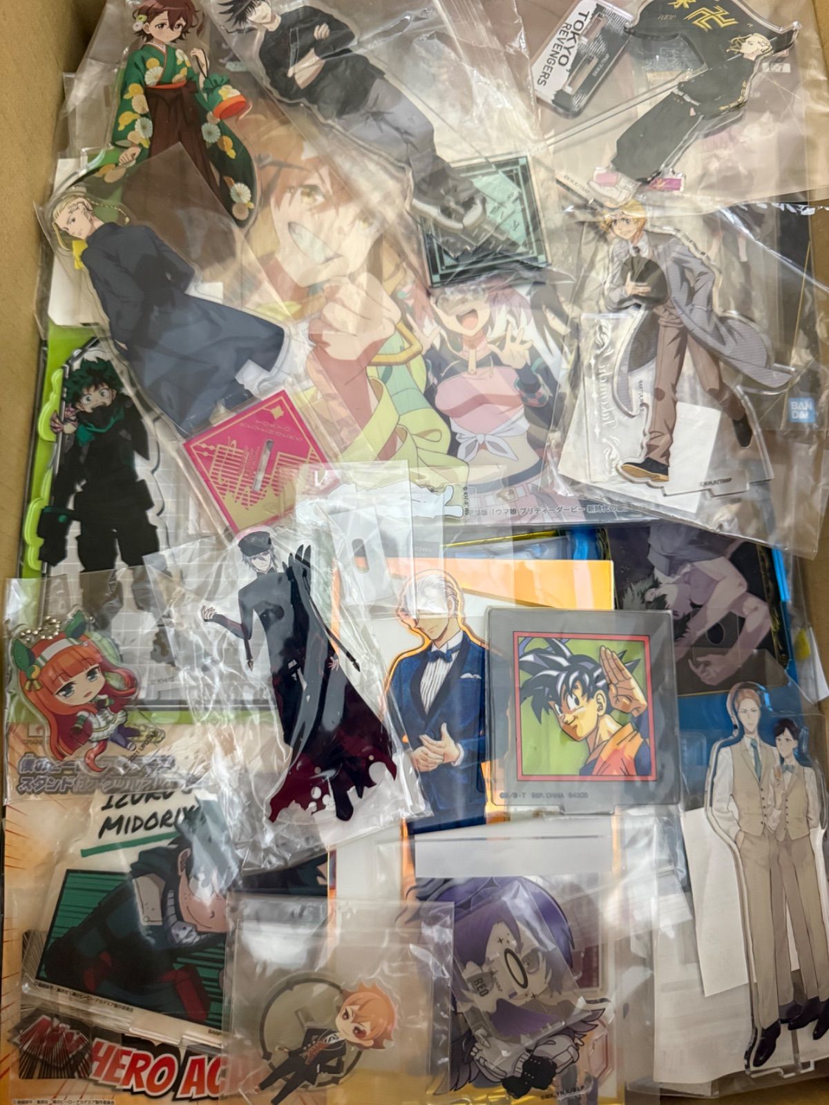 大特価！ アニメ ゲーム アクリルスタンド類 400点以上大量まとめ売り