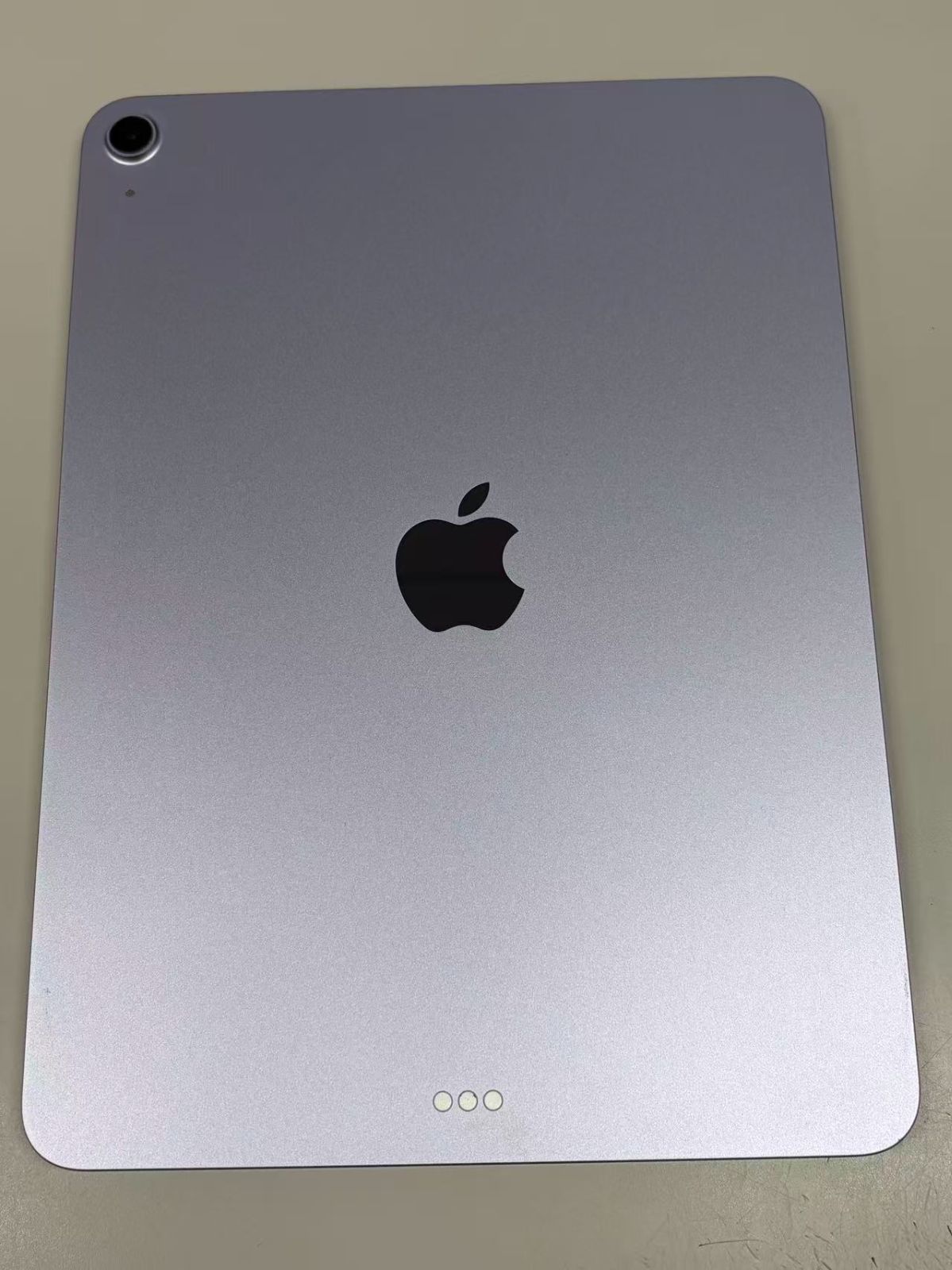 電池94％ Apple 11 インチ iPad Air (M3) 128GB WiFiモデル 液晶割れ