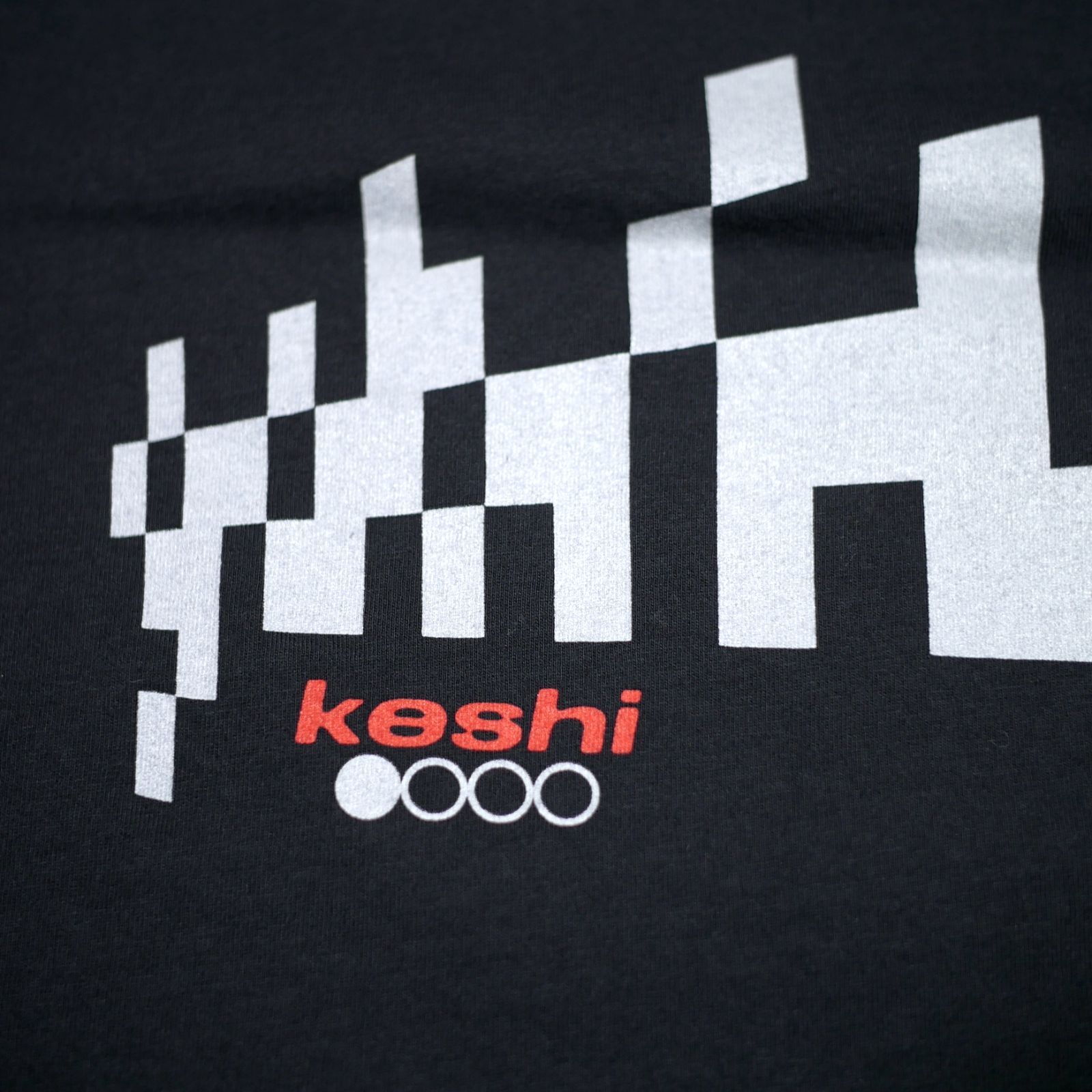 XL】Keshi ケシ Requiem World Tour H&Bt EU US Tシャツ - メルカリ