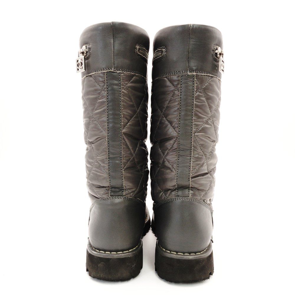 CHANEL グレー ロングブーツ シャネル CHANEL ココクーン グレー ロングブーツ レザー CCロゴ 37 約