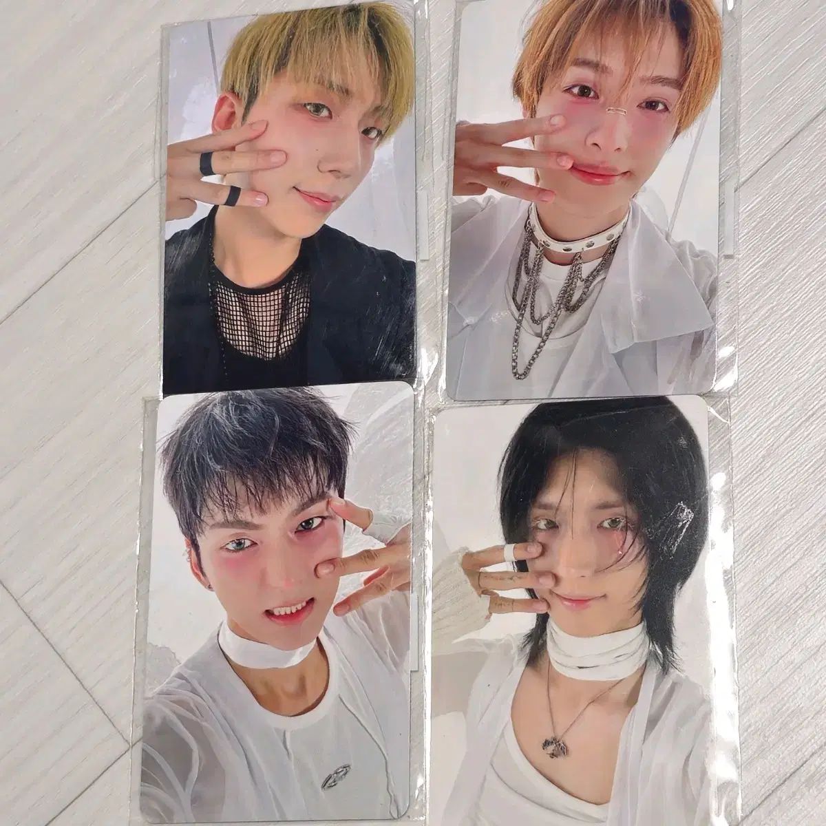 Xdinary Heroes(エクディズ) 4万円 MD トレカ まとめ - メルカリ