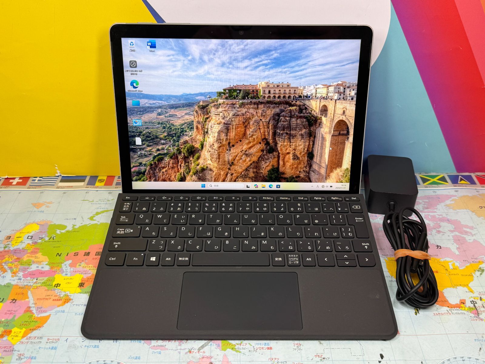 極美品 LTE Surface Go 2 10.5型 8GB キーボード - メルカリ