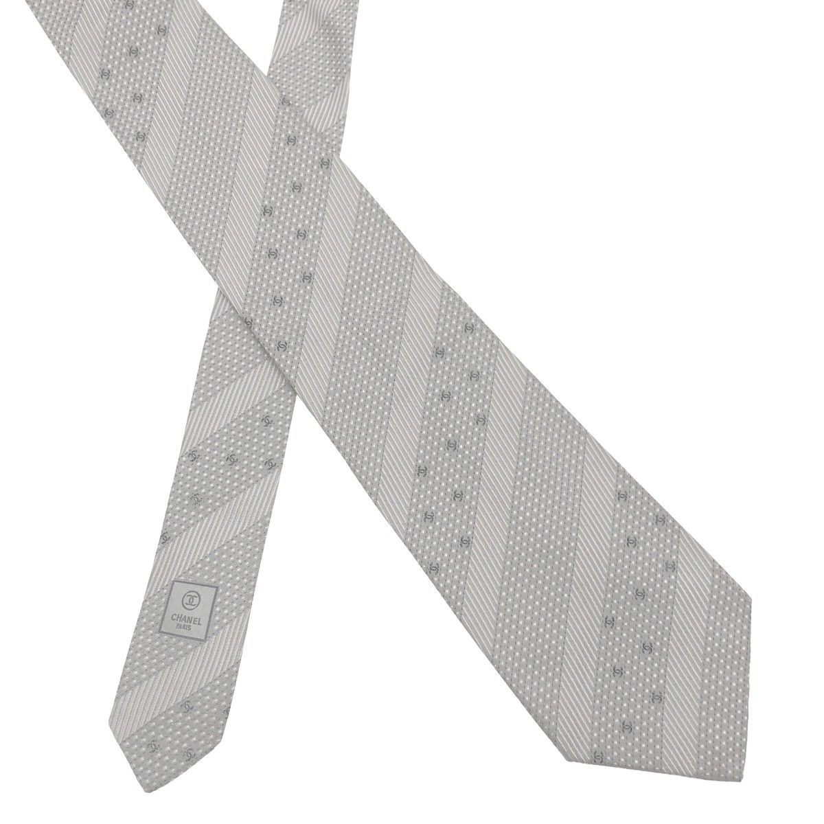 CHANEL シャネル ココマークレジメンタルネクタイ グレー - メルカリ