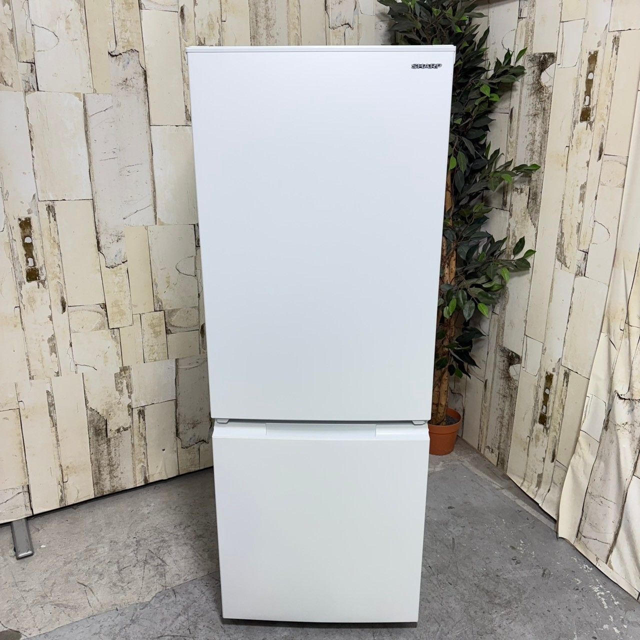 SHARP 冷蔵庫 2023年製　SJーD18K SJ-D18K | 冷蔵庫：シャープ