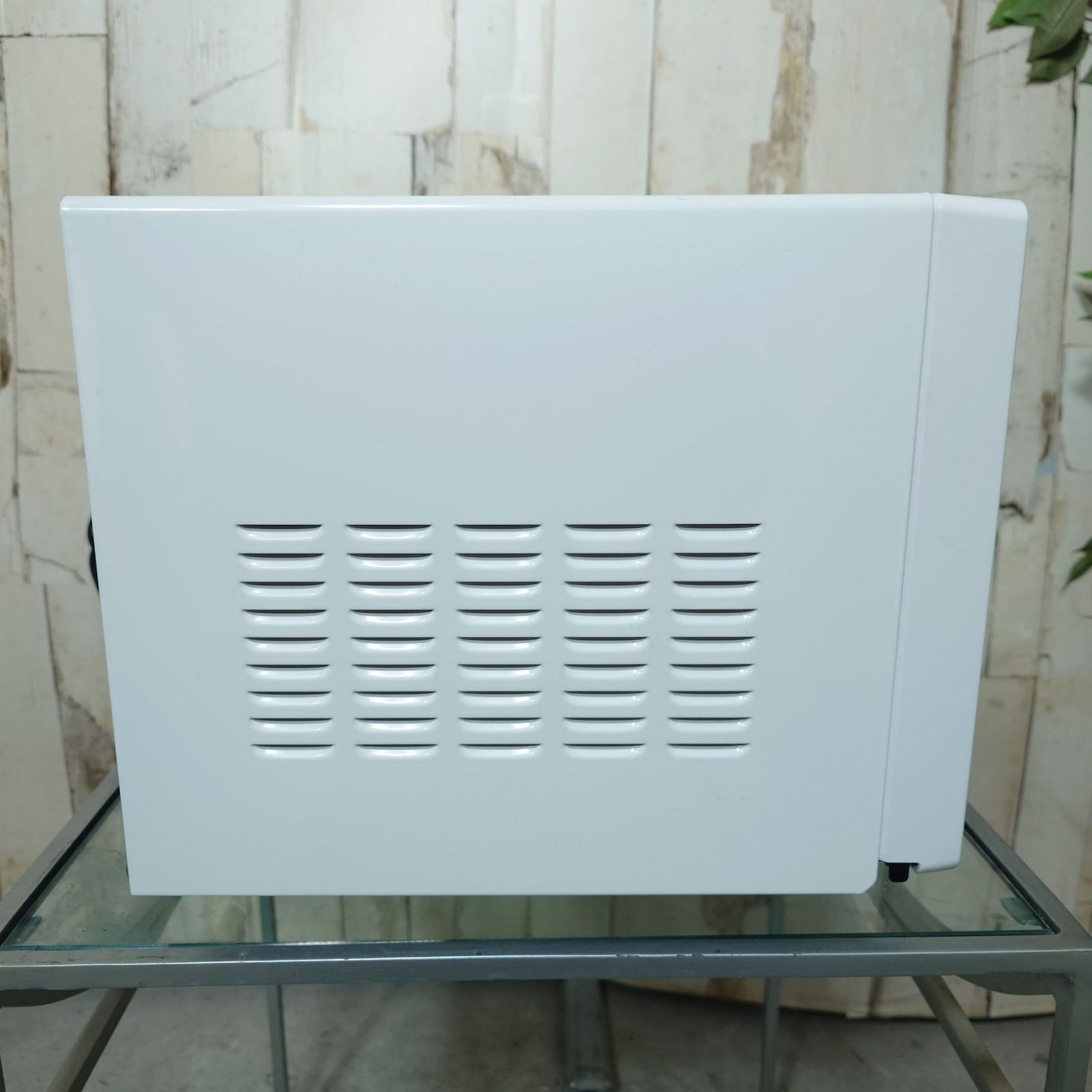 2023年製】SHARP シャープ RE-SFE2-W 電子レンジ 50/60Hz 美品 - メルカリ