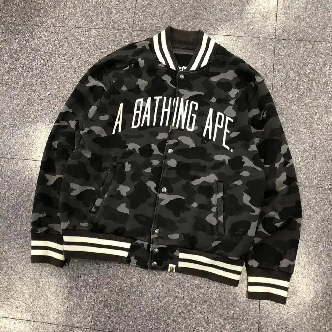 L A BATHING APE アベイシングエイプ Х чёрный цвет カモフラージュ