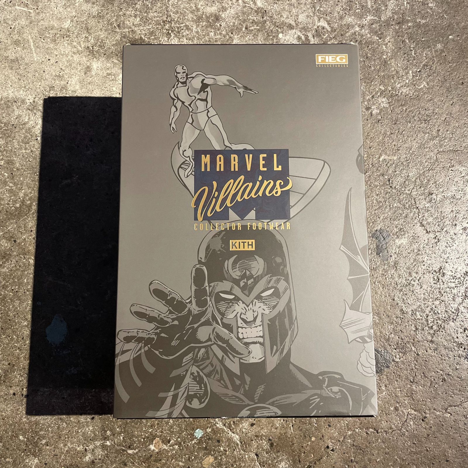 asics KITH MARVEL Super Villains GEL-KAYANO 14 Silver Surfer 