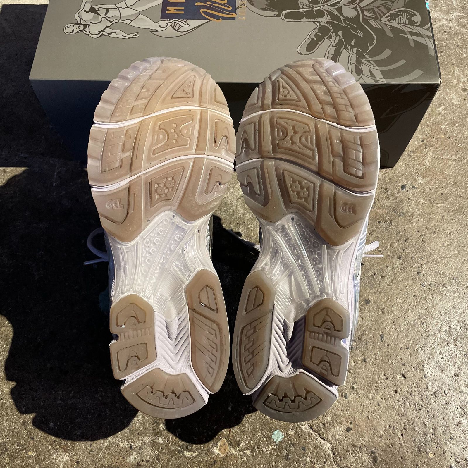 asics KITH MARVEL Super Villains GEL-KAYANO 14 Silver Surfer 