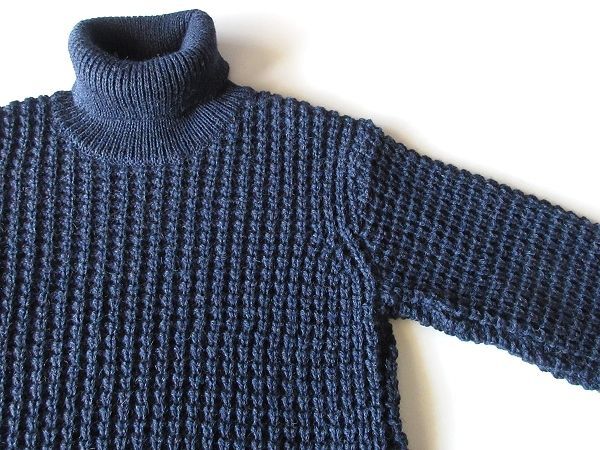 ケリーウーレンミルズ　タートルネック　ネイビー ニット 38 紺　セーター 英国製 KERRY WOOLLEN MILLS ケリーウーレンミルズ ウール ローゲージ
