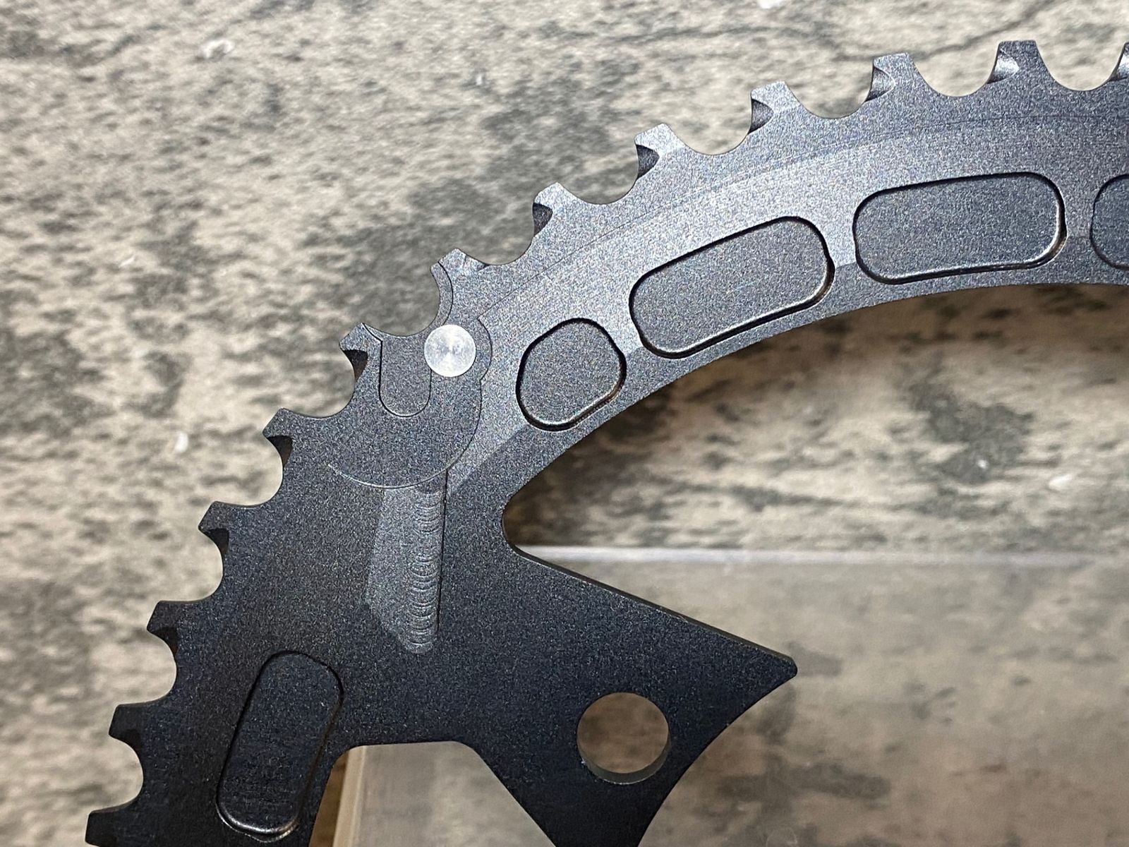 JU140 マージーン Magene QED スプリット チェーンリング 2枚セット 52