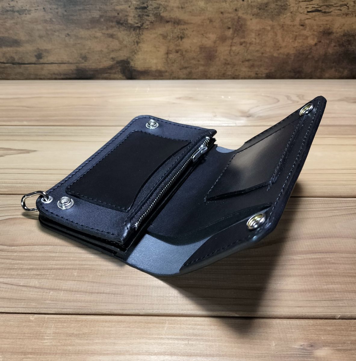 受注製作品 栃木レザー クラシックレザー黒 札ポケット付きミドル