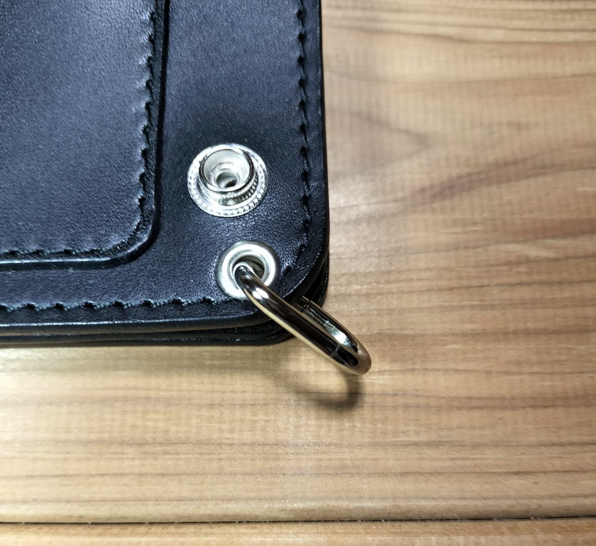 受注製作品 栃木レザー クラシックレザー黒 札ポケット付きミドル