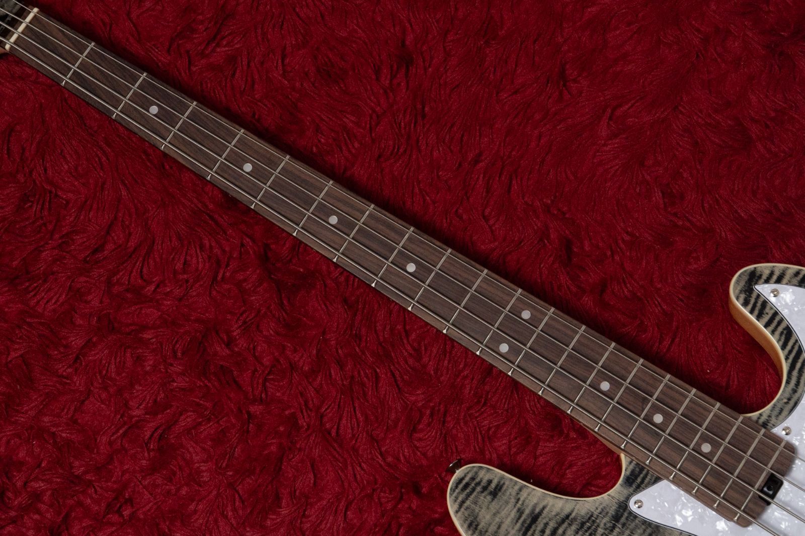 ３連休限定5000円⤵️【univoxではない】aria diamond ベース new】Aria Pro II / Evergreen STB-AE200 Black Diamond 4.290kg