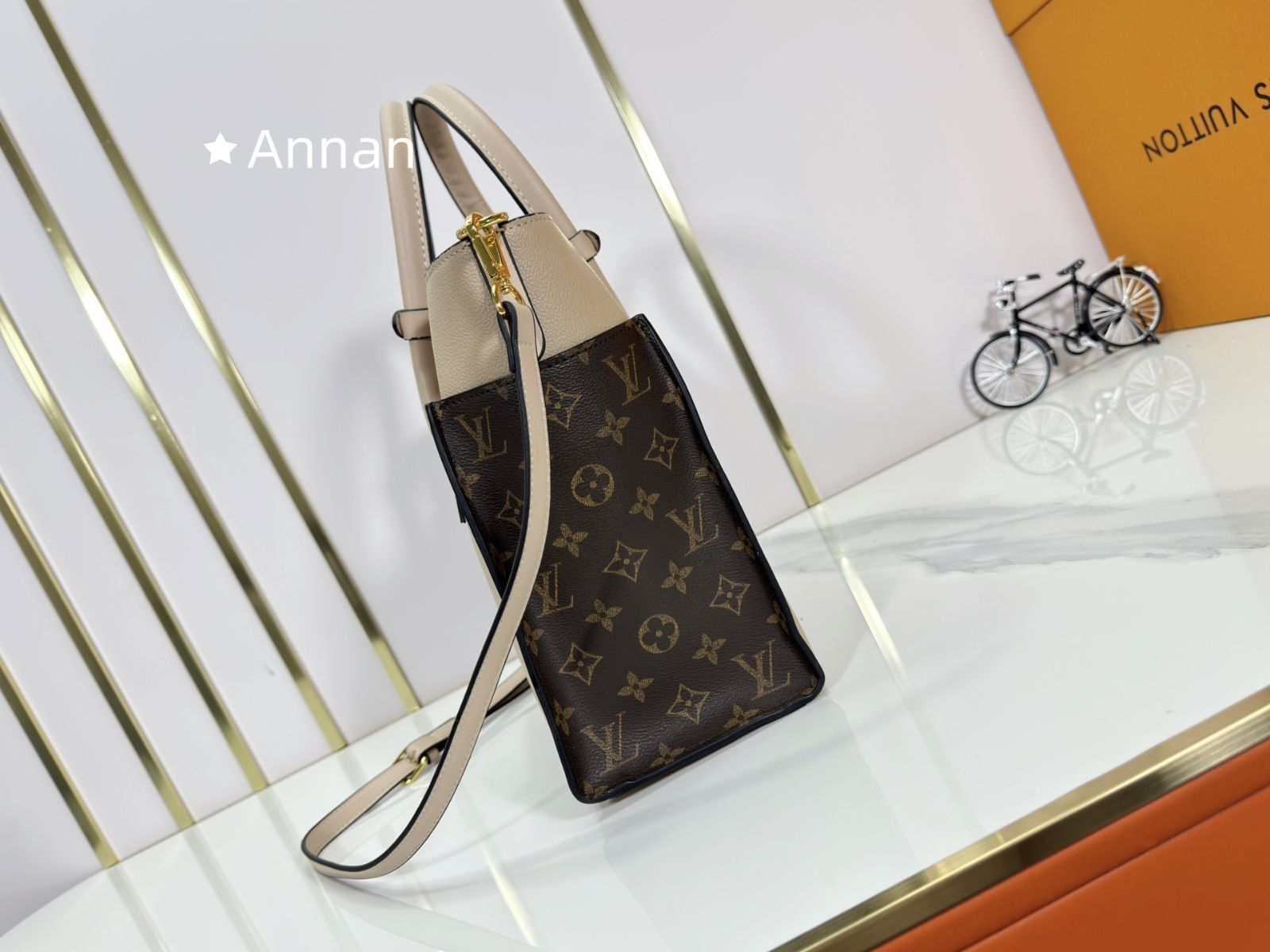 最終値下げ LOUIS VUITTON ルイヴィトン バック オンマイサイド MM