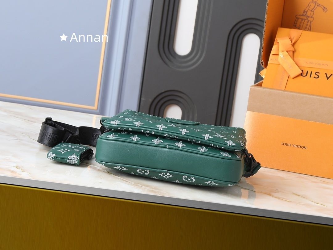 超美品 送料込☆ LOUIS VUITTON ルイヴィトン ショルダーバッグ メンズ