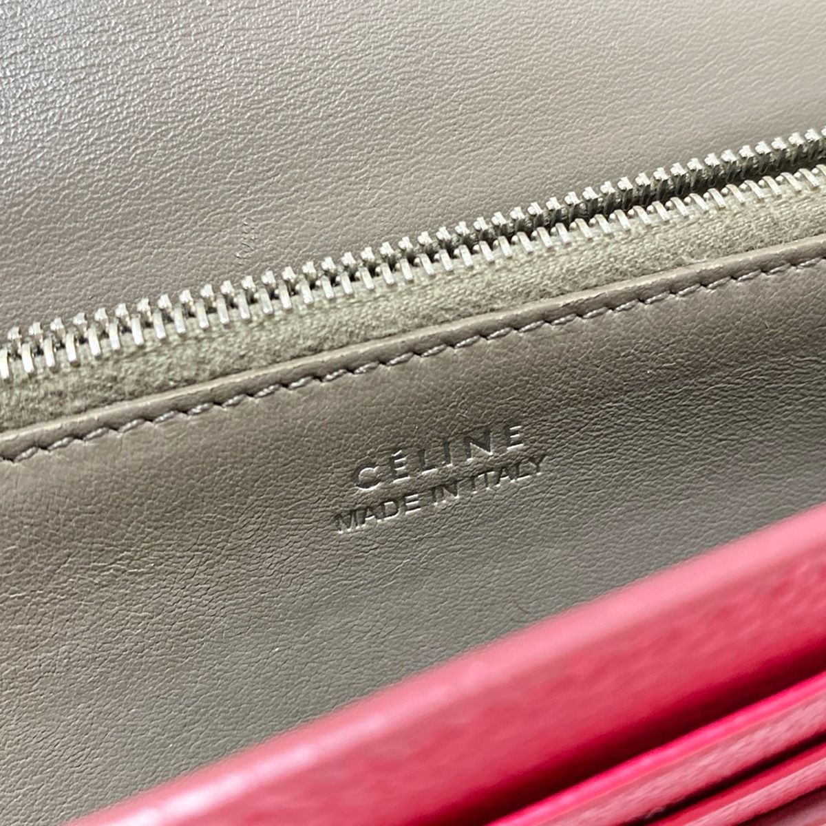CELINE(セリーヌ) 長財布 ラージフラップマルチファンクション レッド
