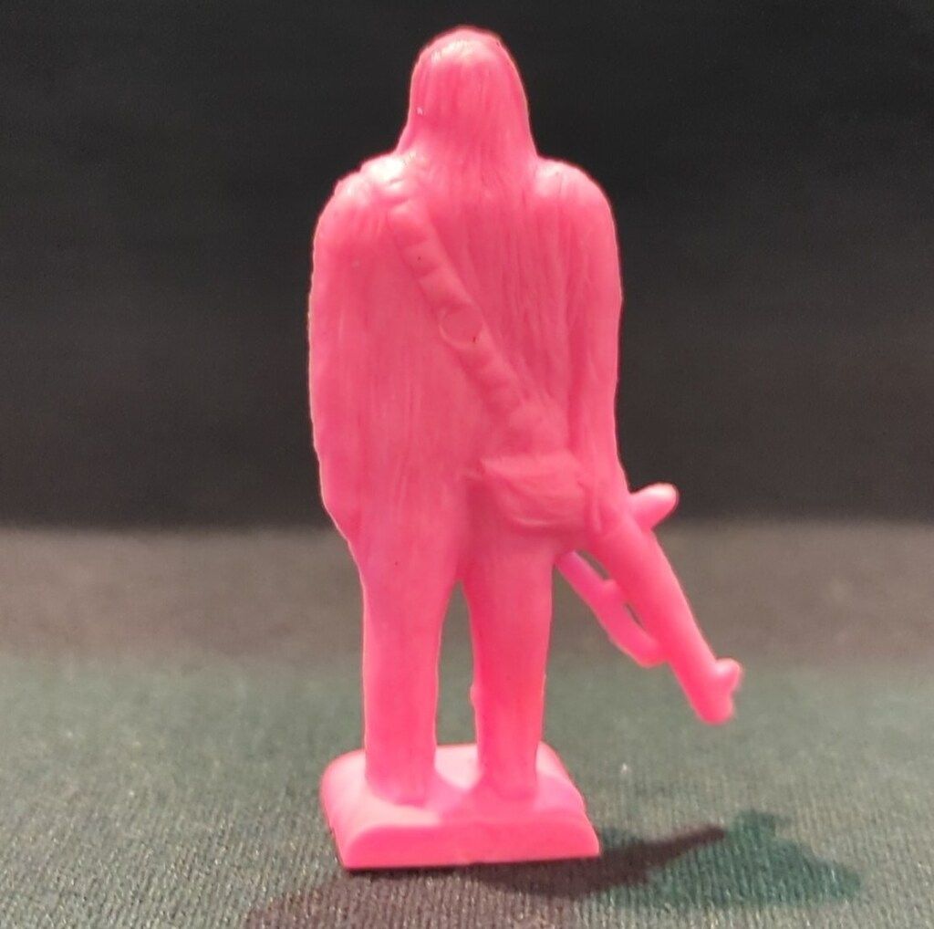 タカラ スターウォーズ 台座付き消しゴム チューバッカA(立ち) ピンク