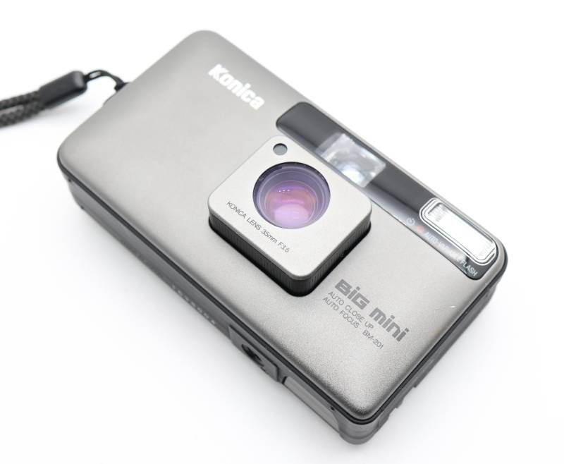 □完動品 美品 KONICA BiG mini BM-201 コンパクトフィルムカメラ